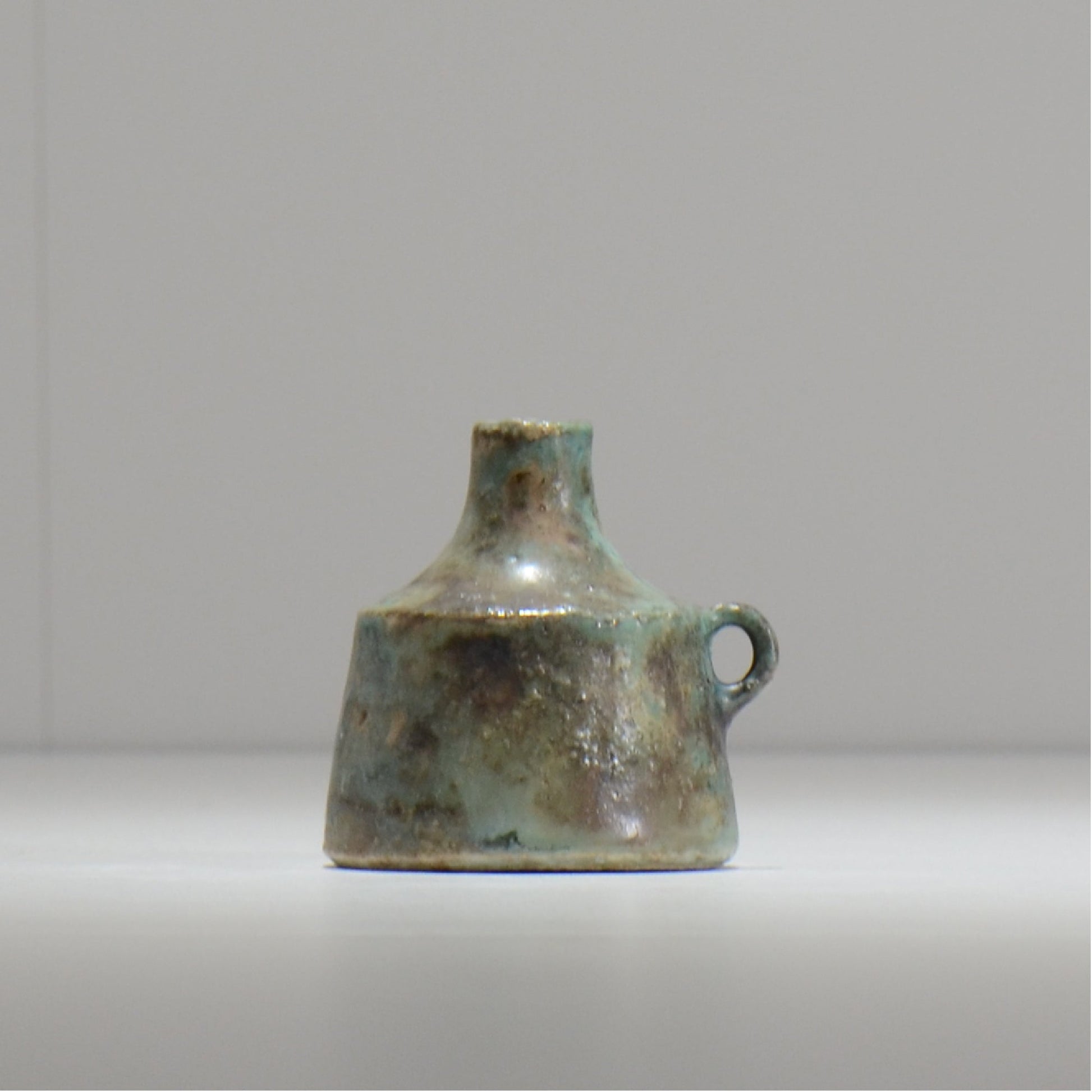 ヒノモトナツミ / 縁-ふち- /cone_ichi03_xs_/ 約φ6.4cm / 植木鉢