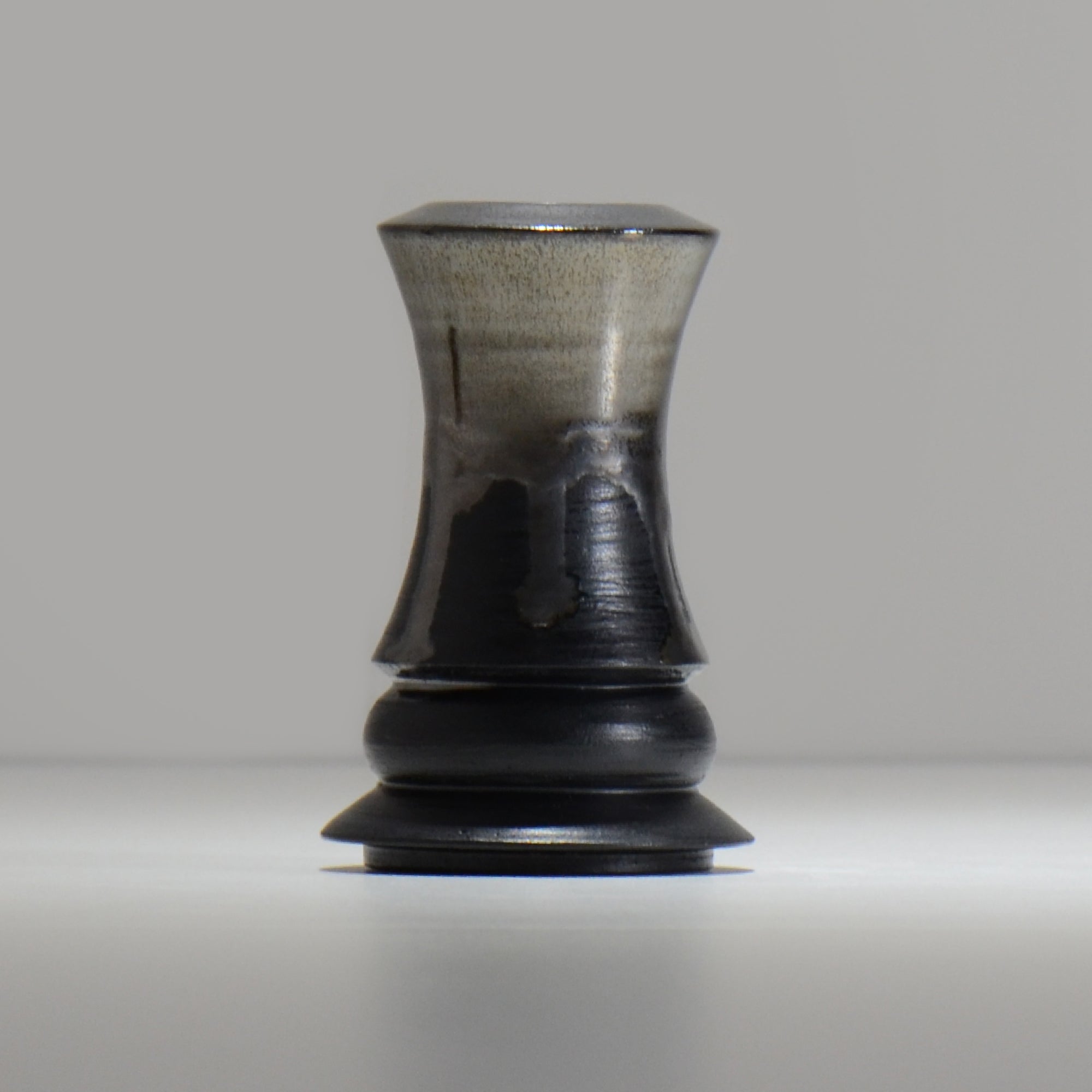 荻 / 一輪挿し /gila07_ichi01 /  約 φ7.3cm / 花瓶