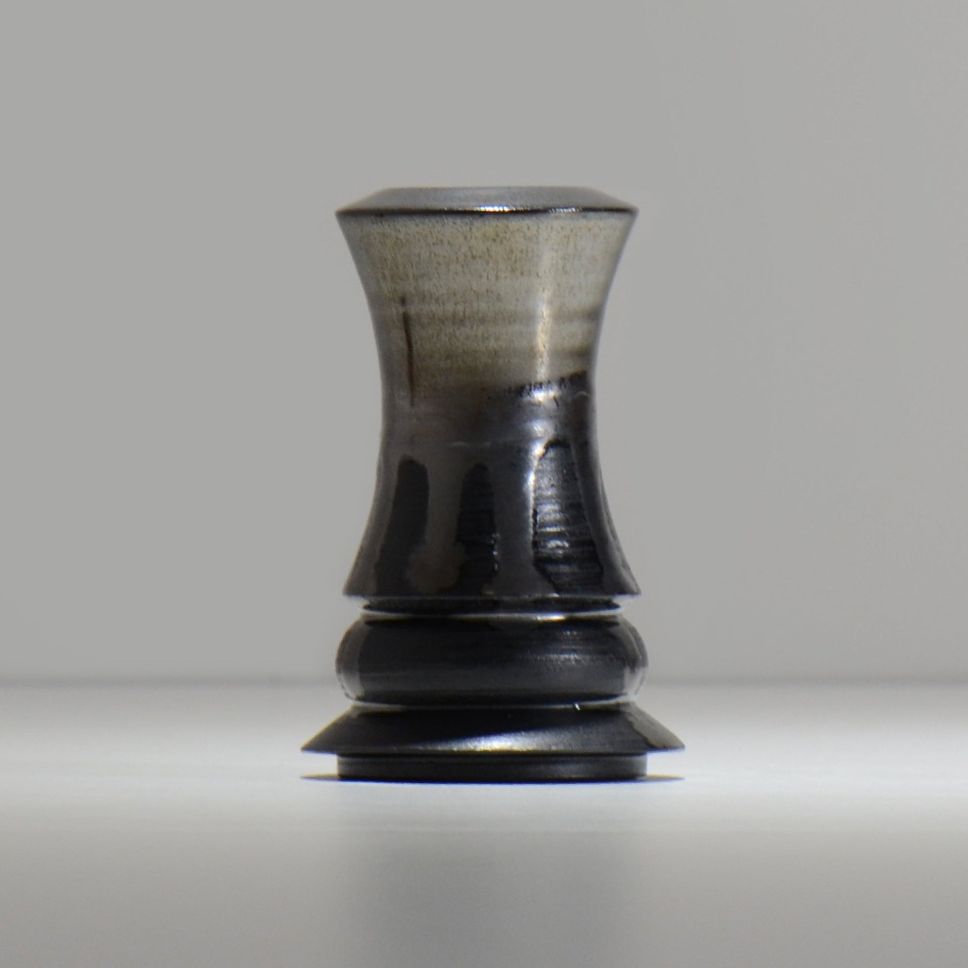 荻 / 一輪挿し /gila07_ichi01 /  約 φ7.3cm / 花瓶