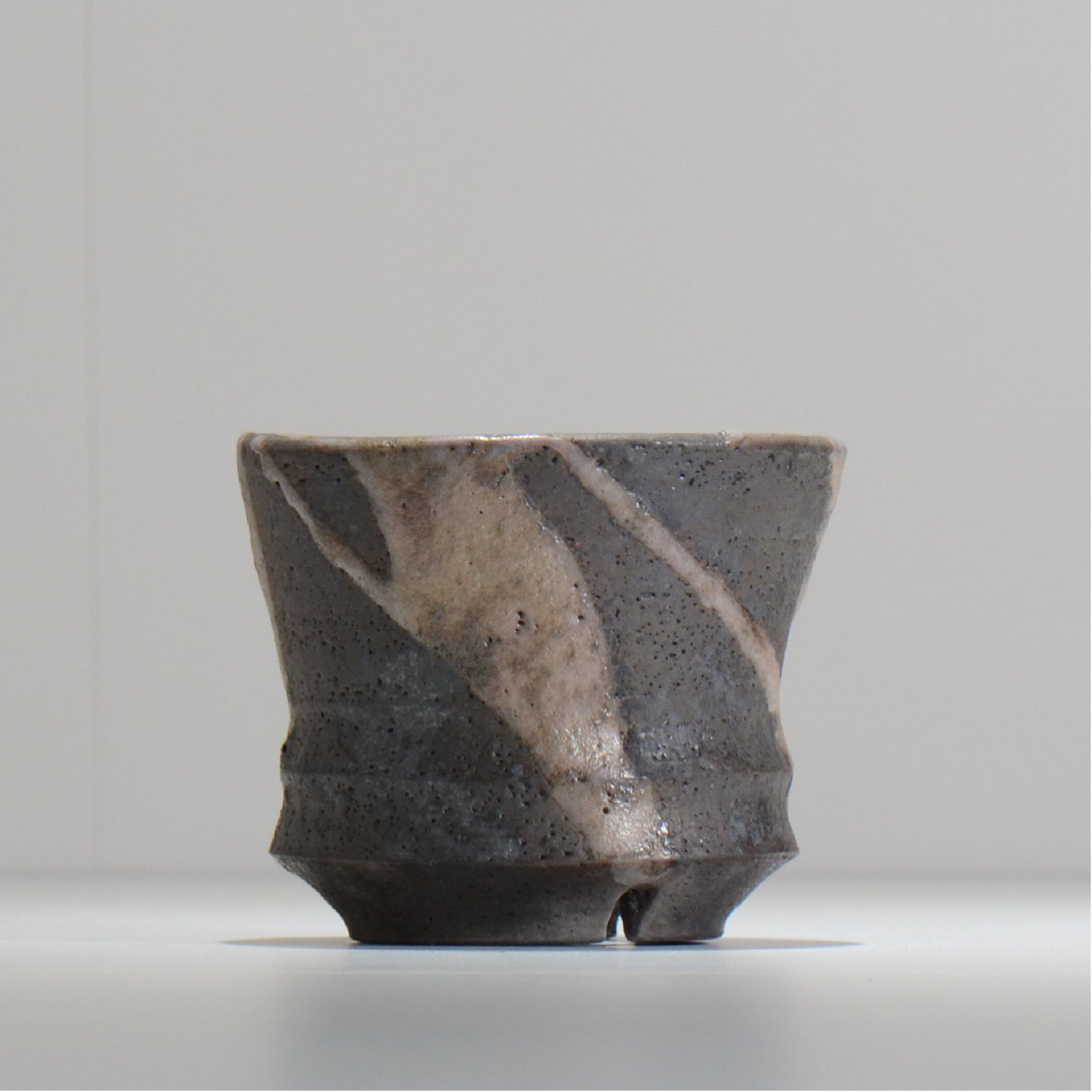穂髙隆児 /hekiun01_04/ 約φ11.3cm / 植木鉢