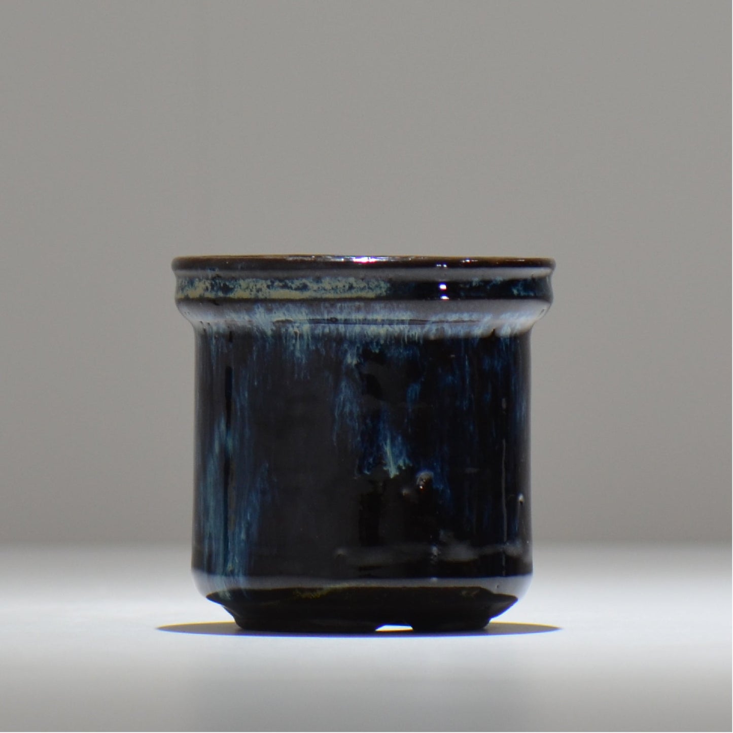 ヒノモトナツミ / 縁-ふち- / hn01_23fuchi_s /  約 φ9.5cm / 植木鉢