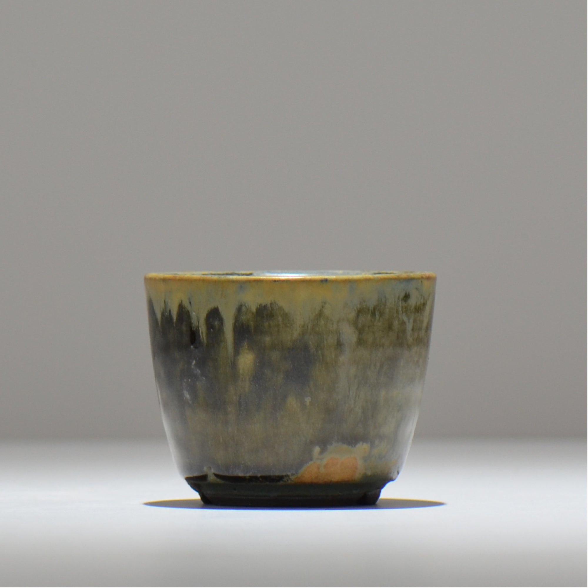 ヒノモトナツミ / 鈍-にび- / hn01_24nibi_xs /  約 φ8.8cm / 植木鉢