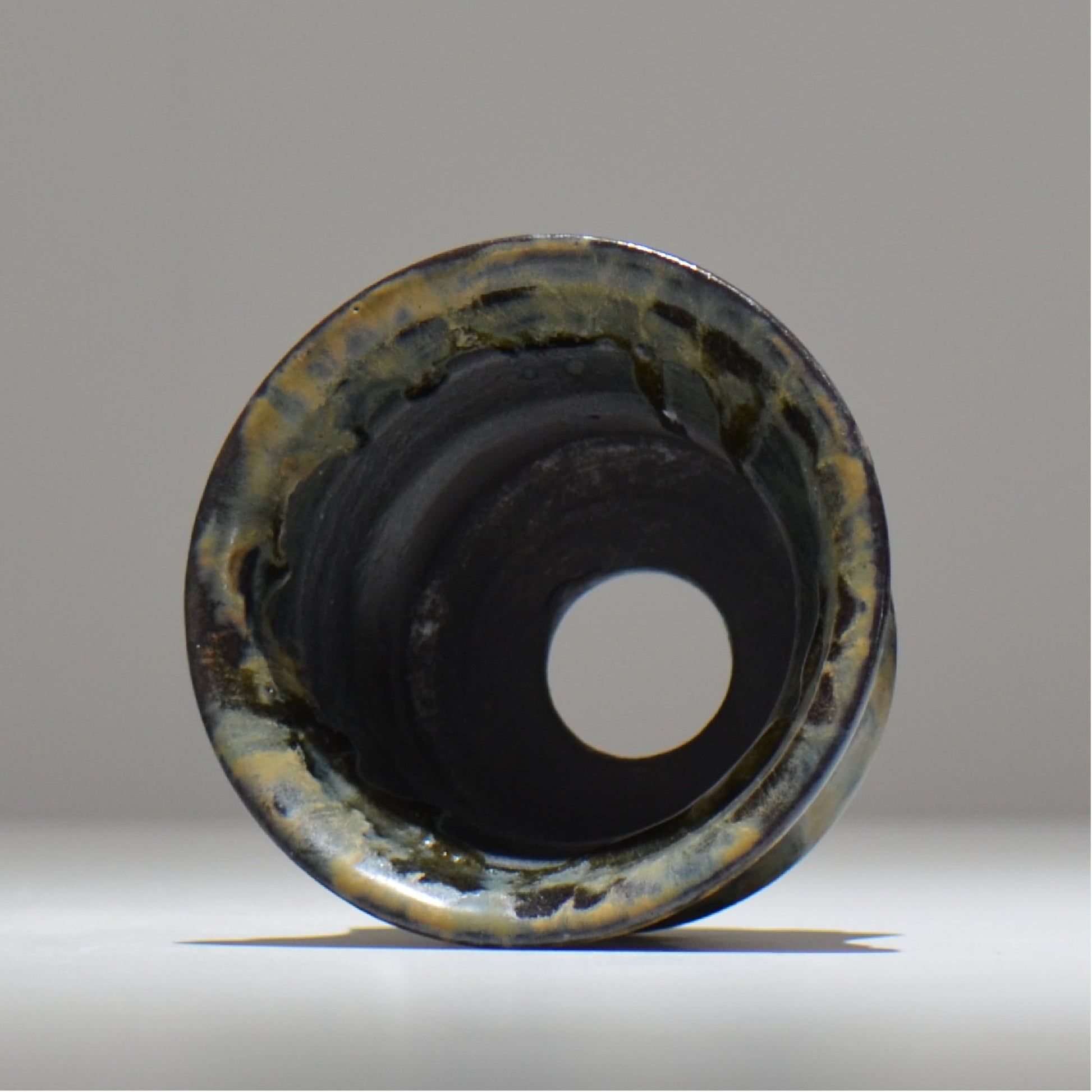 ヒノモトナツミ / 鈍-にび- / hn01_29nibi_s /  約 φ11.8cm / 植木鉢