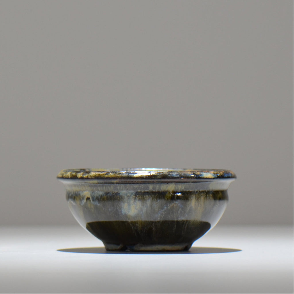ヒノモトナツミ / 鈍-にび- / hn01_30nibi_m /  約 φ13.5cm / 植木鉢