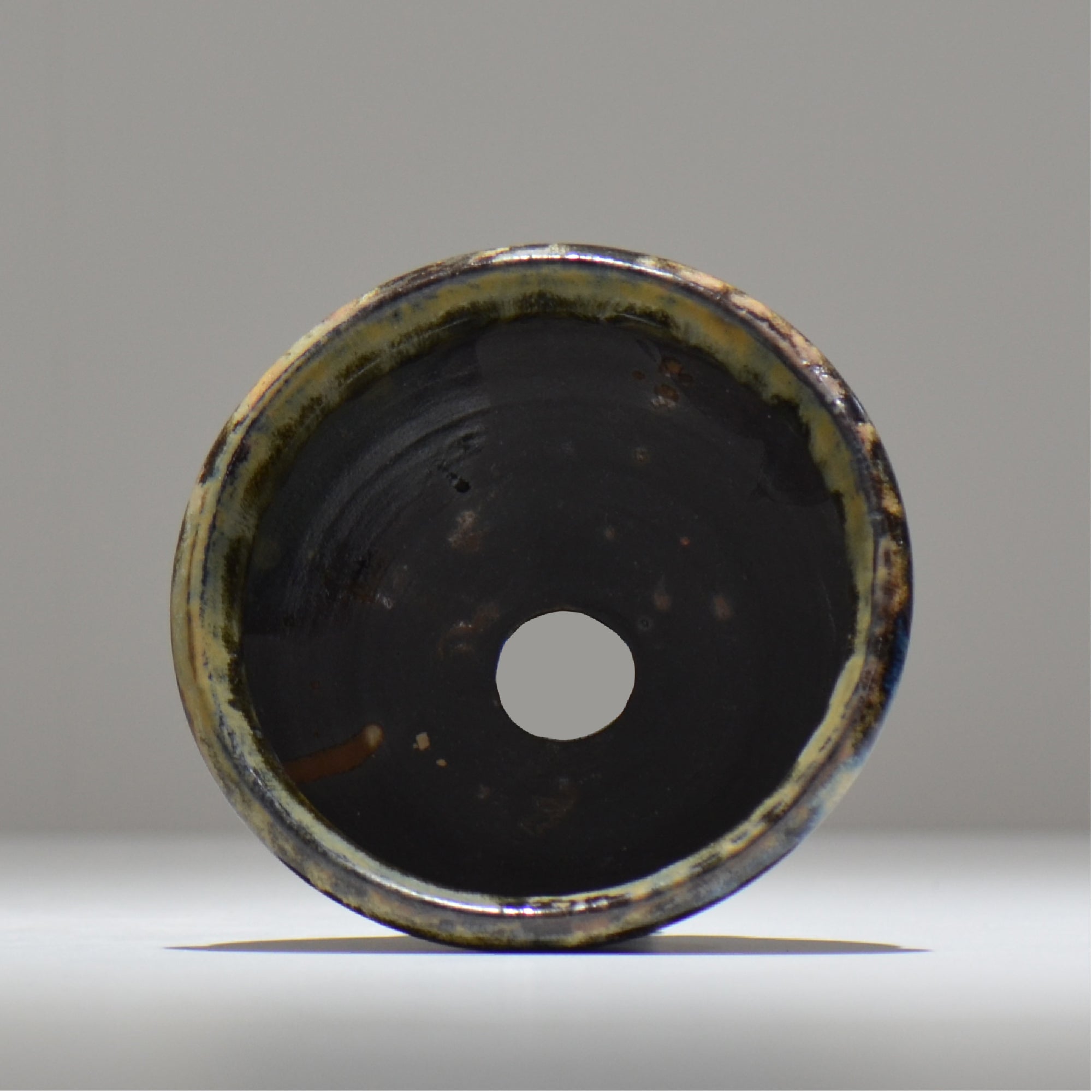 ヒノモトナツミ / 鈍-にび- / hn01_30nibi_m /  約 φ13.5cm / 植木鉢