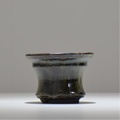 ヒノモトナツミ / 鈍-にび- / hn01_32nibi_m /  約 φ12.3cm / 植木鉢