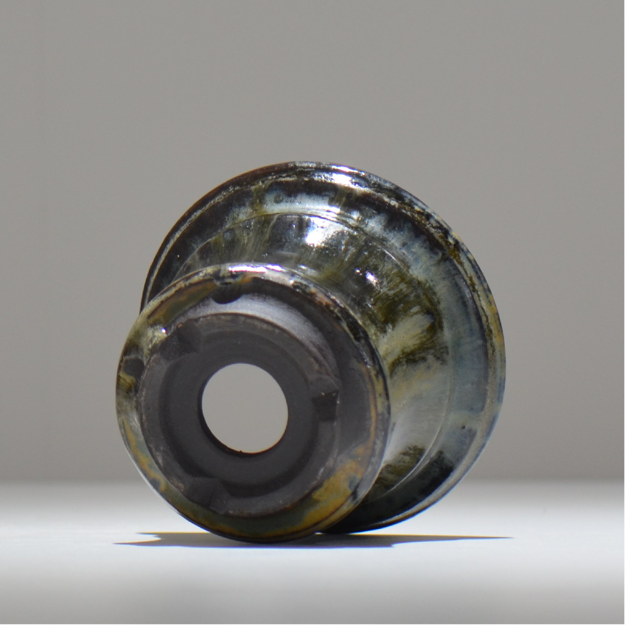 ヒノモトナツミ / 鈍-にび- / hn01_32nibi_m /  約 φ12.3cm / 植木鉢