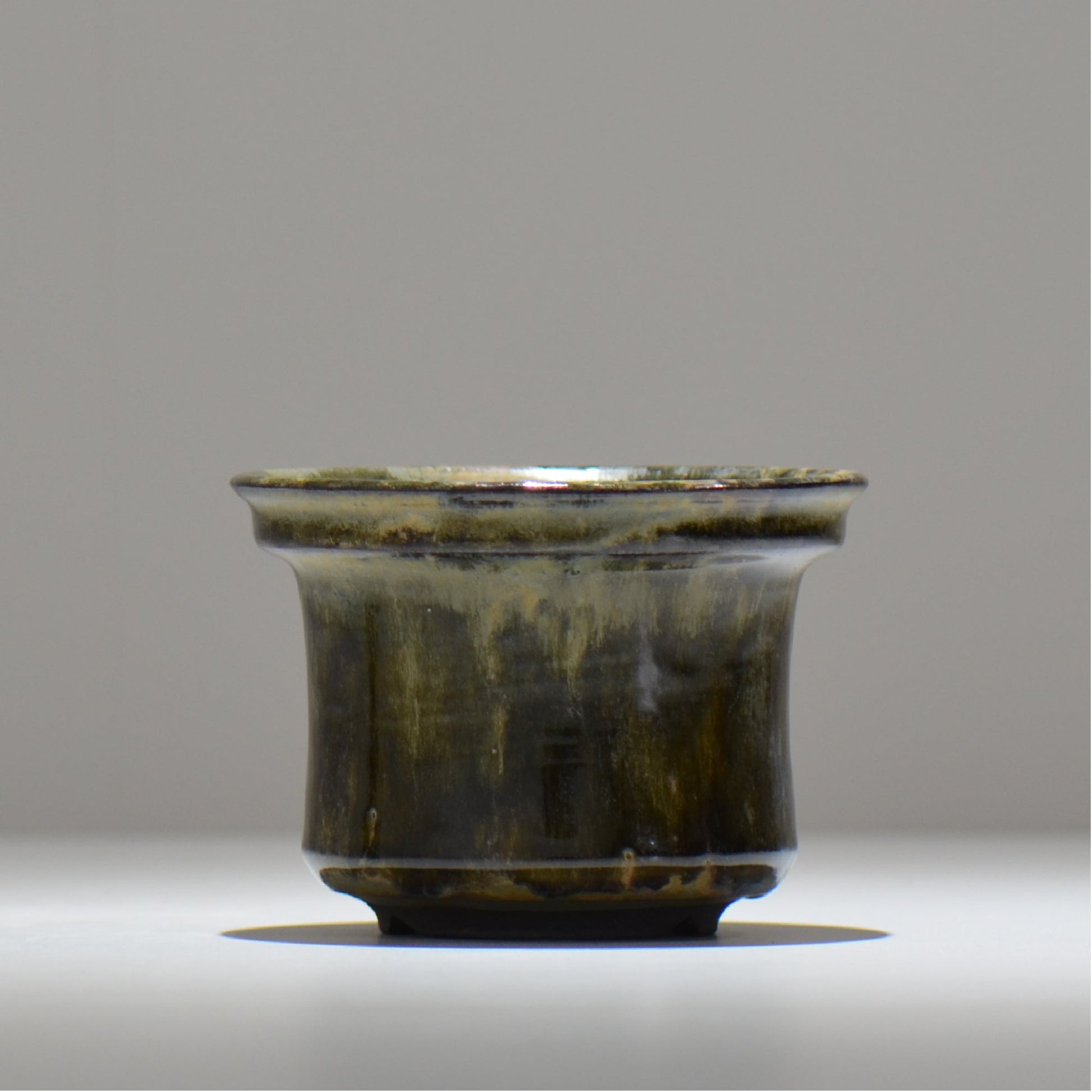 ヒノモトナツミ / 鈍-にび- / hn01_33nibi_m /  約 φ12.7cm / 植木鉢