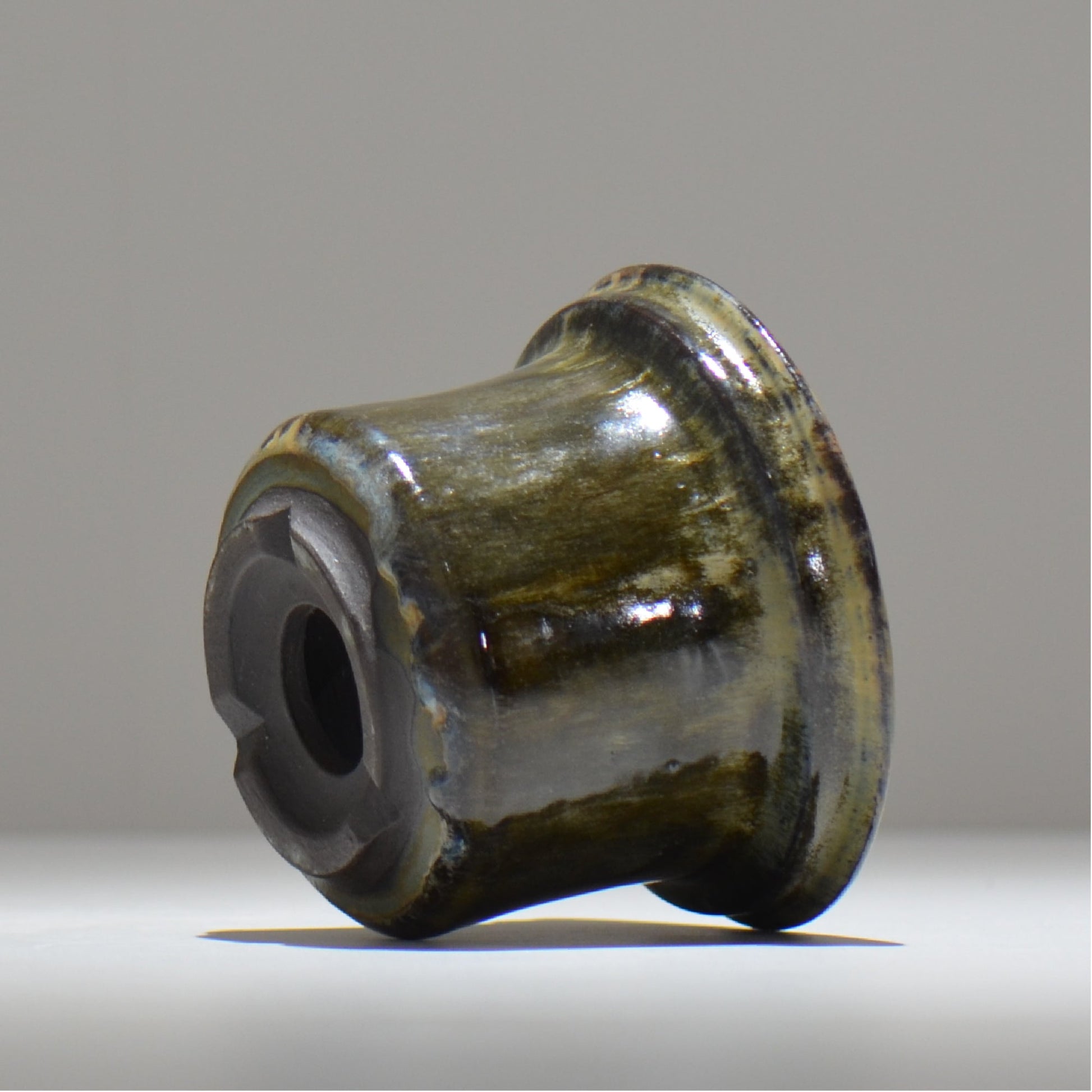 ヒノモトナツミ / 鈍-にび- / hn01_33nibi_m /  約 φ12.7cm / 植木鉢