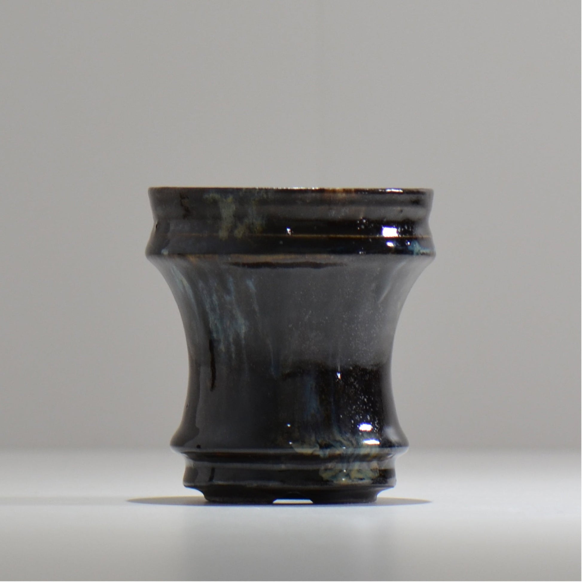 ヒノモトナツミ / 縁-ふち- / hn01_12fuchi_xs /  約 φ8.8cm / 植木鉢