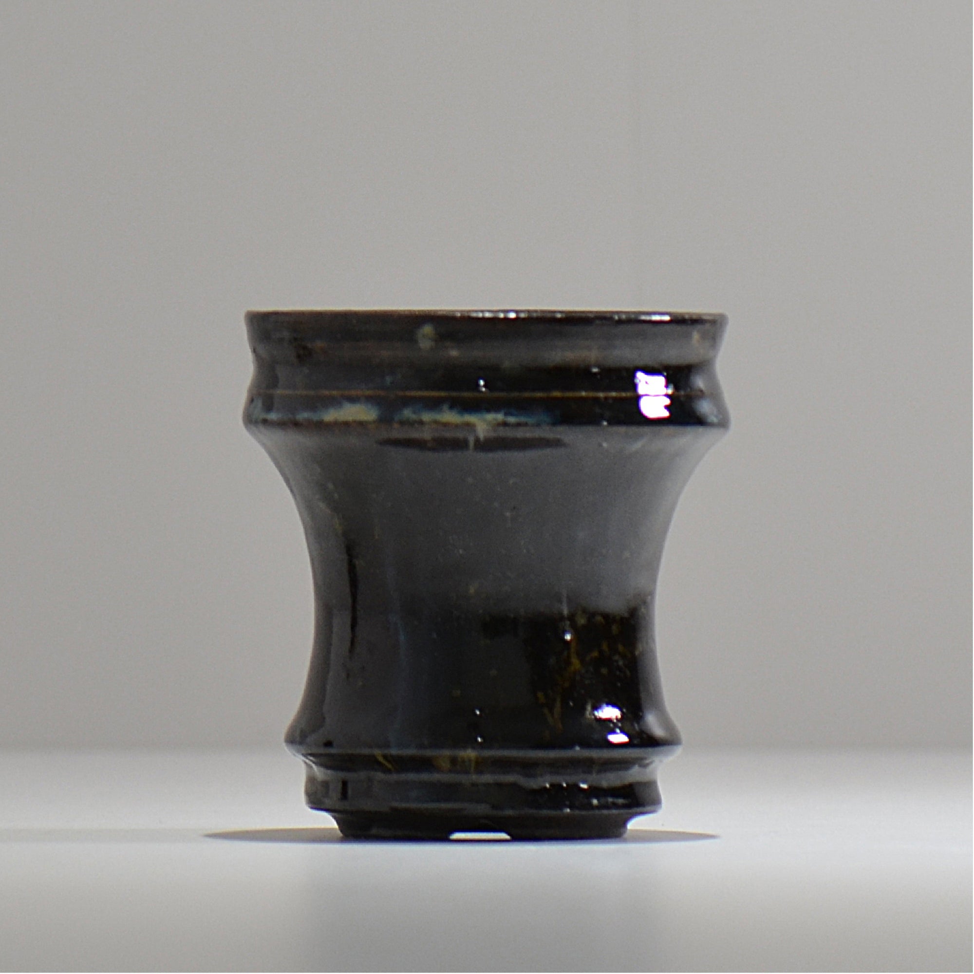 ヒノモトナツミ / 縁-ふち- / hn01_12fuchi_xs /  約 φ8.8cm / 植木鉢