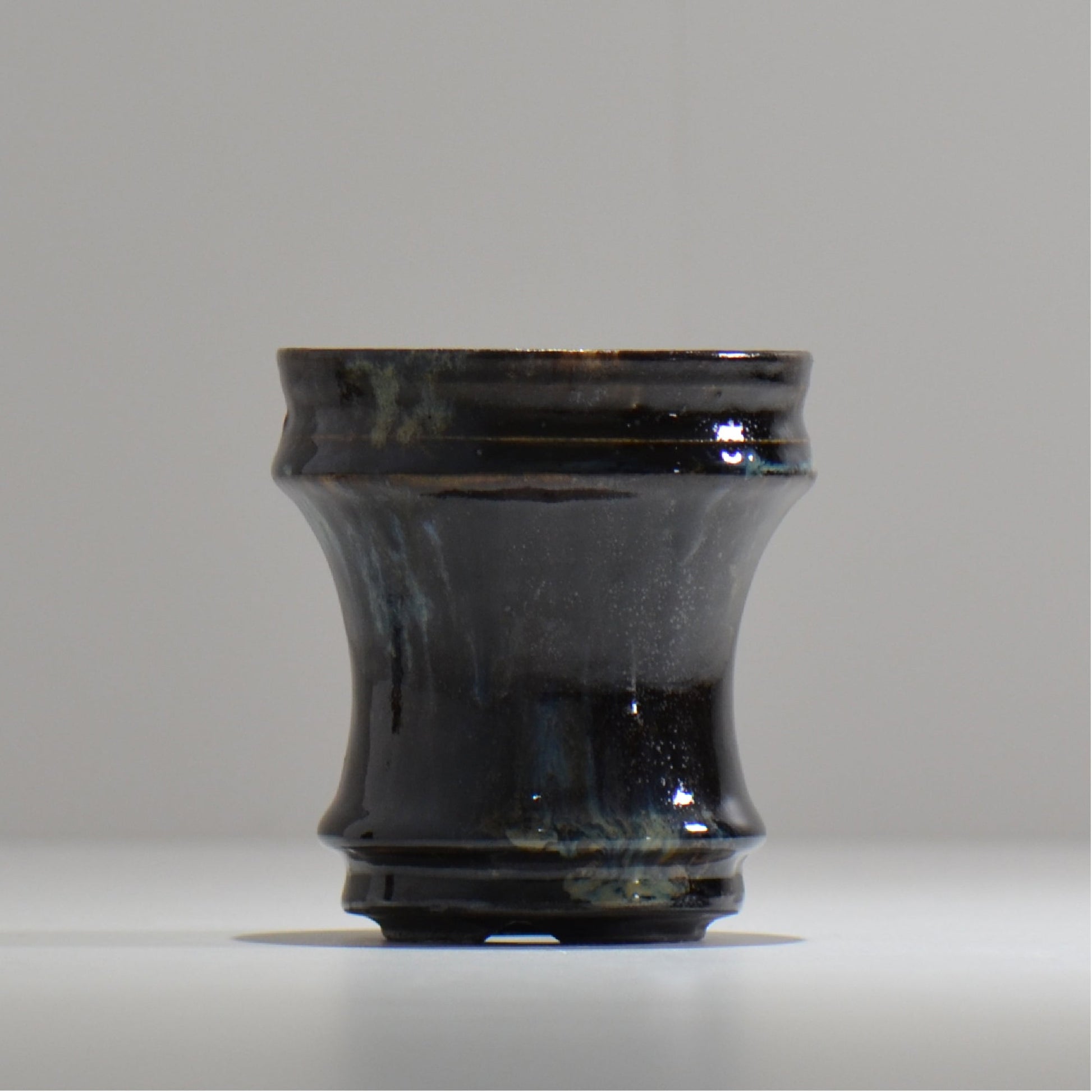 ヒノモトナツミ / 縁-ふち- / hn01_12fuchi_xs /  約 φ8.8cm / 植木鉢
