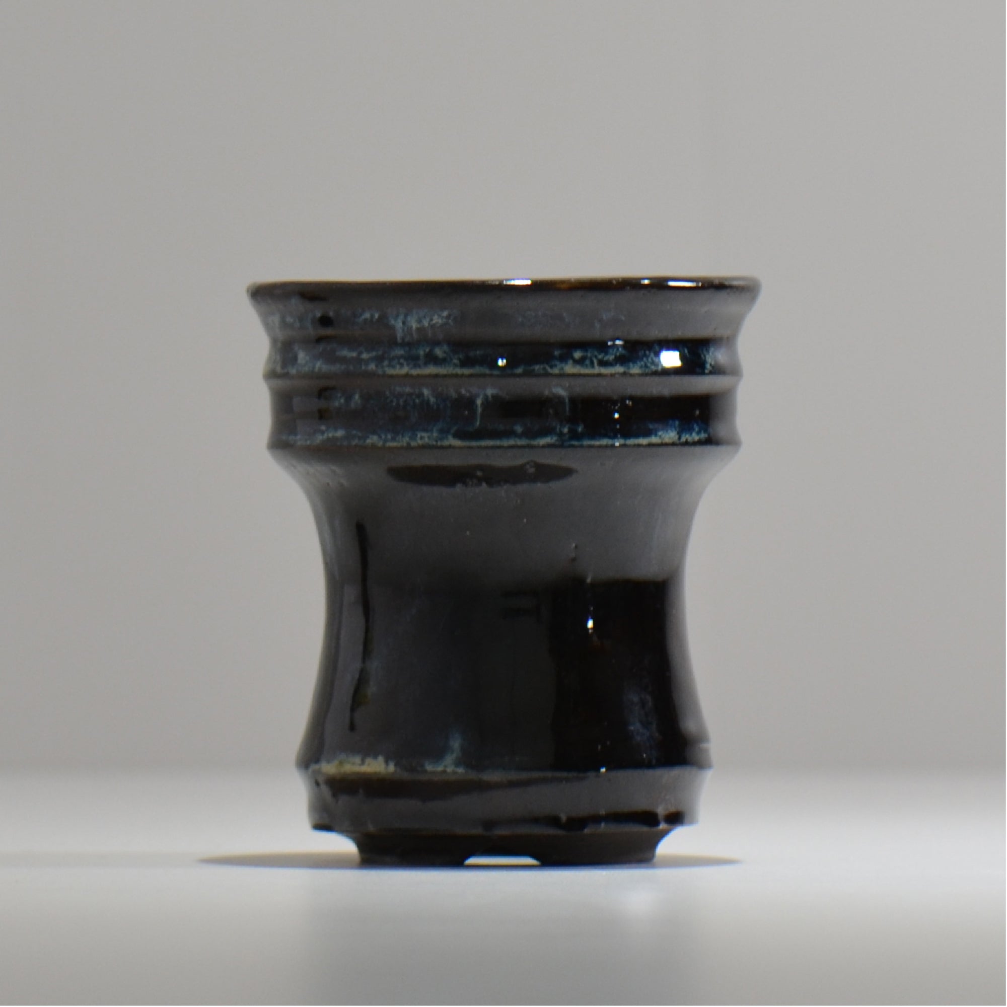 ヒノモトナツミ / 縁-ふち- / hn01_13fuchi_s /  約 φ9cm / 植木鉢