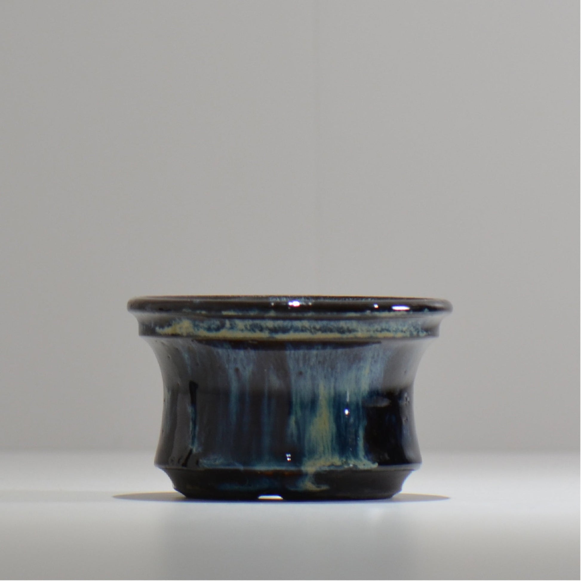 ヒノモトナツミ / 縁-ふち- / hn01_14fuchi_s /  約 φ11.3cm / 植木鉢