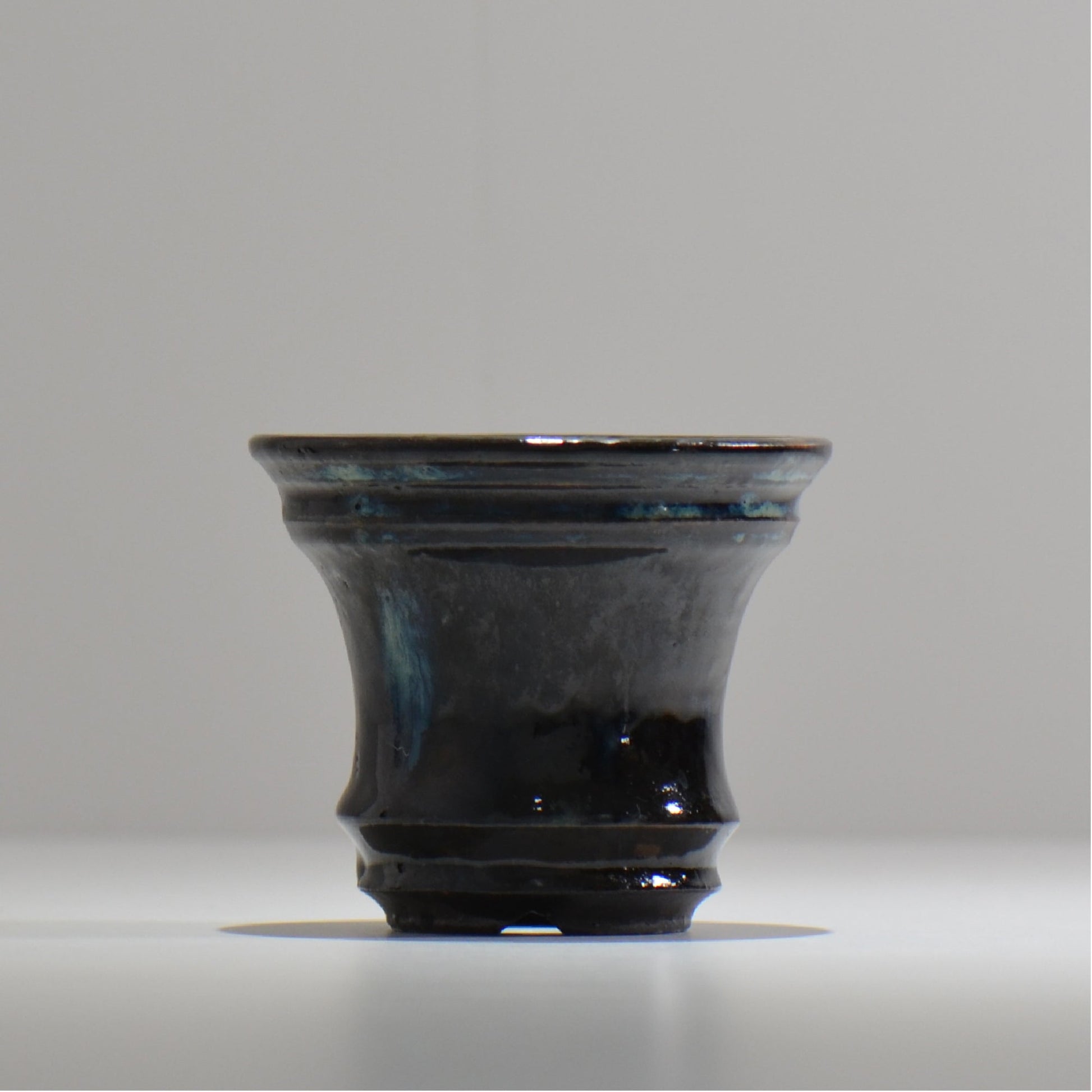 ヒノモトナツミ / 縁-ふち- / hn01_15fuchi_s /  約 φ10.6cm / 植木鉢