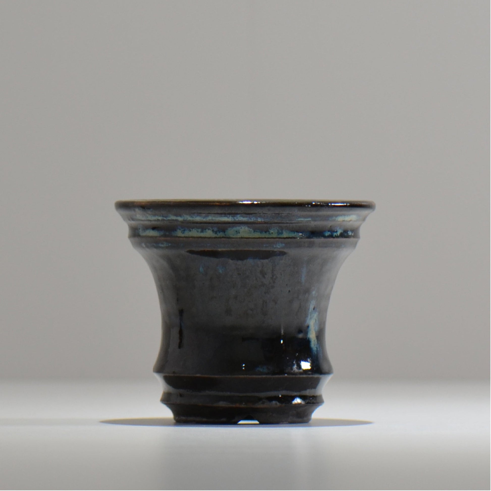 ヒノモトナツミ / 縁-ふち- / hn01_15fuchi_s /  約 φ10.6cm / 植木鉢