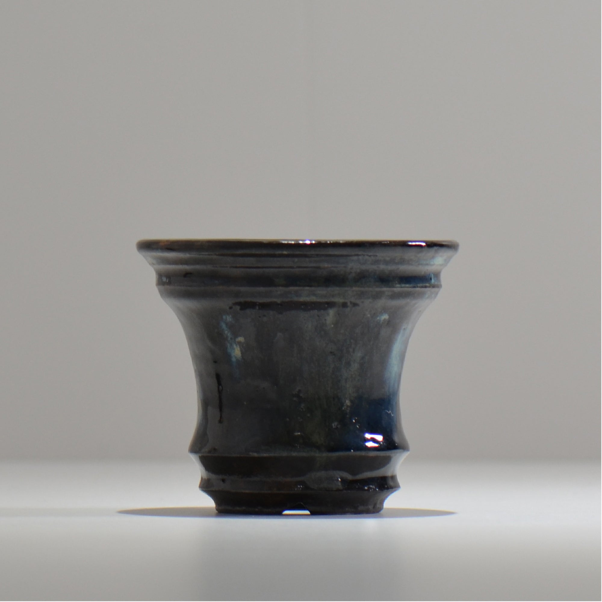 ヒノモトナツミ / 縁-ふち- / hn01_15fuchi_s /  約 φ10.6cm / 植木鉢