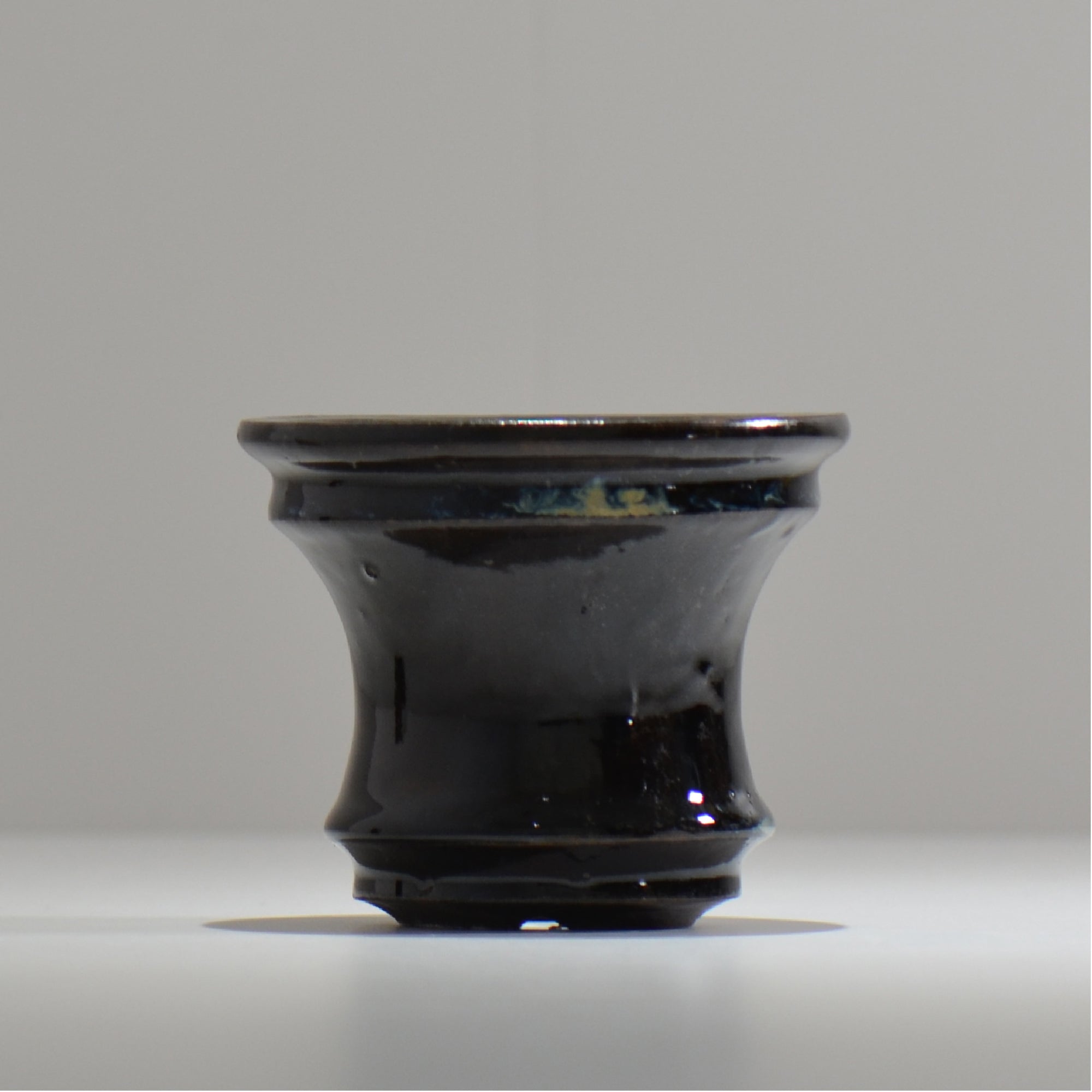 ヒノモトナツミ / 縁-ふち- / hn01_16fuchi_s /  約 φ11cm / 植木鉢