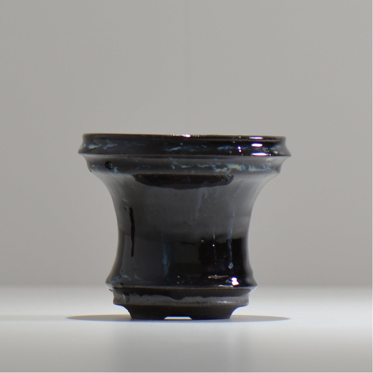 ヒノモトナツミ / 縁-ふち- / hn01_17fuchi_s /  約 φ10.5cm / 植木鉢