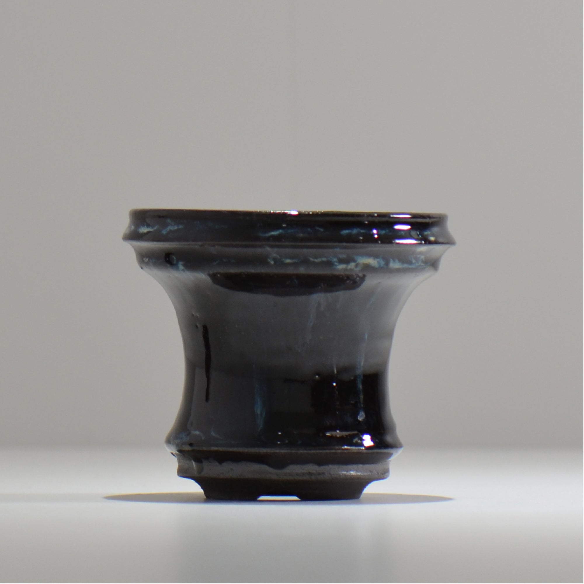 ヒノモトナツミ / 縁-ふち- / hn01_17fuchi_s /  約 φ10.5cm / 植木鉢