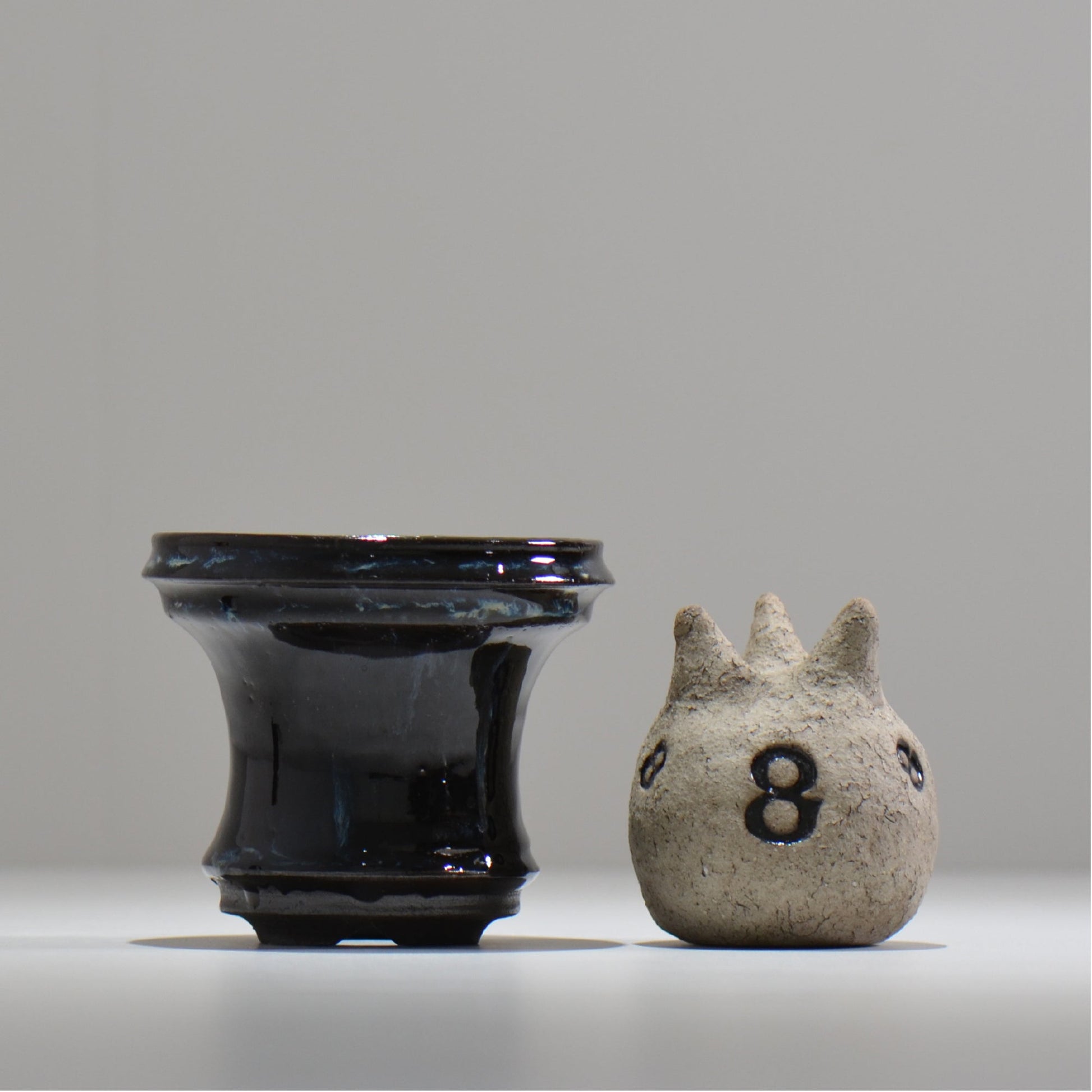 ヒノモトナツミ / 縁-ふち- / hn01_17fuchi_s /  約 φ10.5cm / 植木鉢
