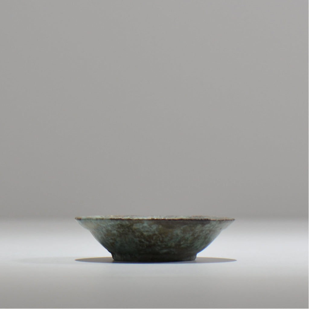 ヒノモトナツミ / 鈍-にび- / hn01_07nibi_s /  約 φ9cm / 苔玉皿