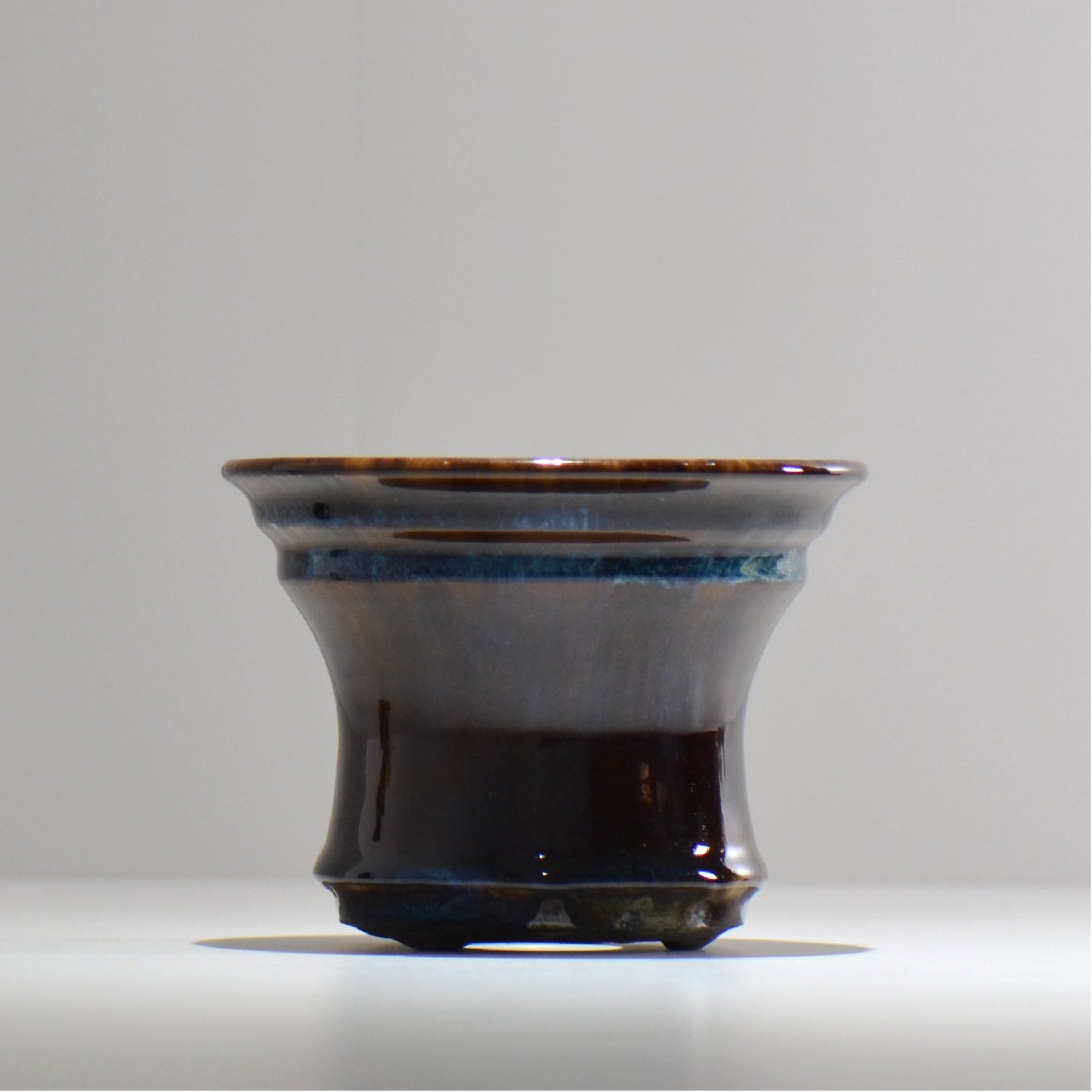 ヒノモトナツミ / 縁-ふち- / hn02_fc08_m / 約φ12.7cm / 植木鉢