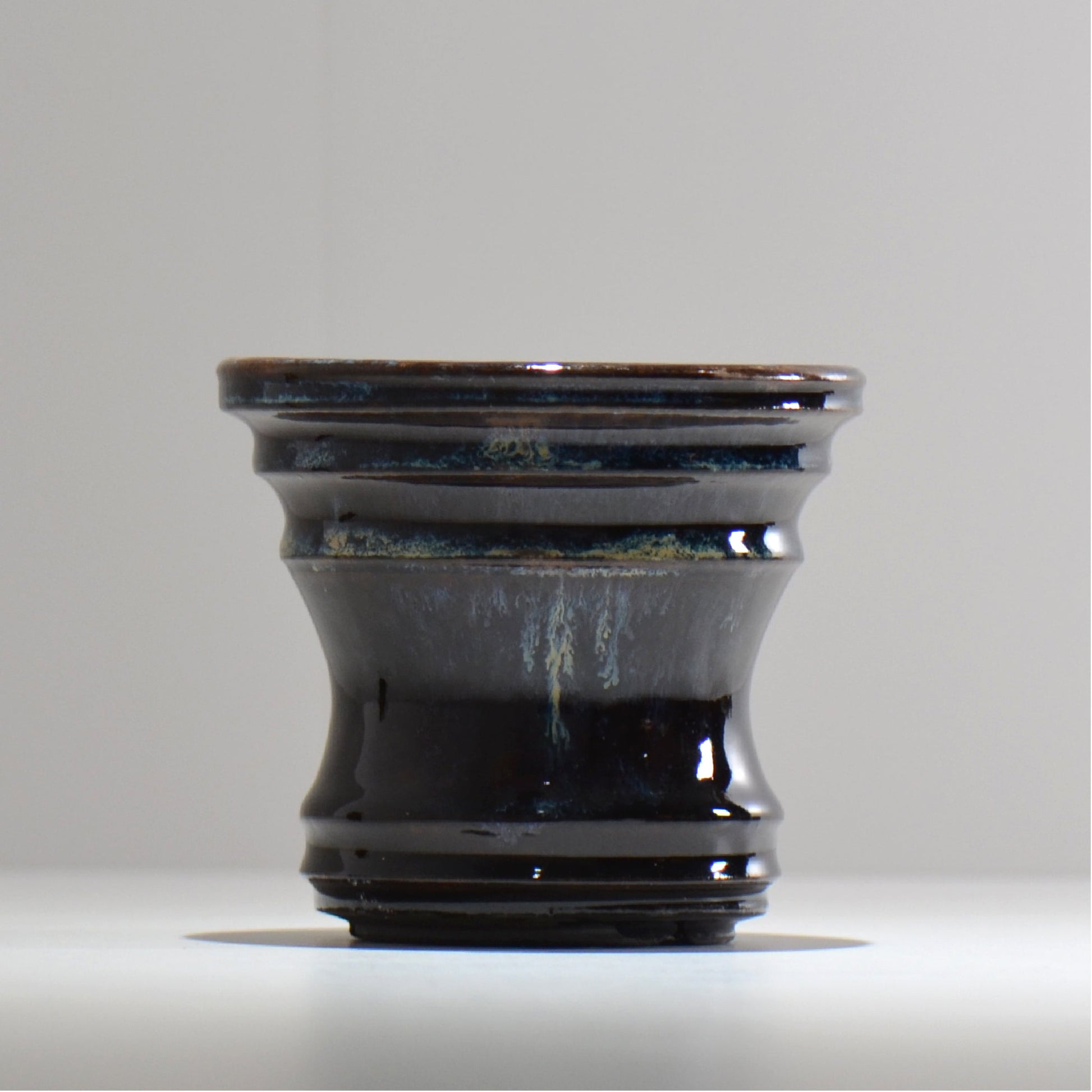 ヒノモトナツミ / 縁-ふち- / hn02_fc12_m / 約φ12.2cm / 植木鉢