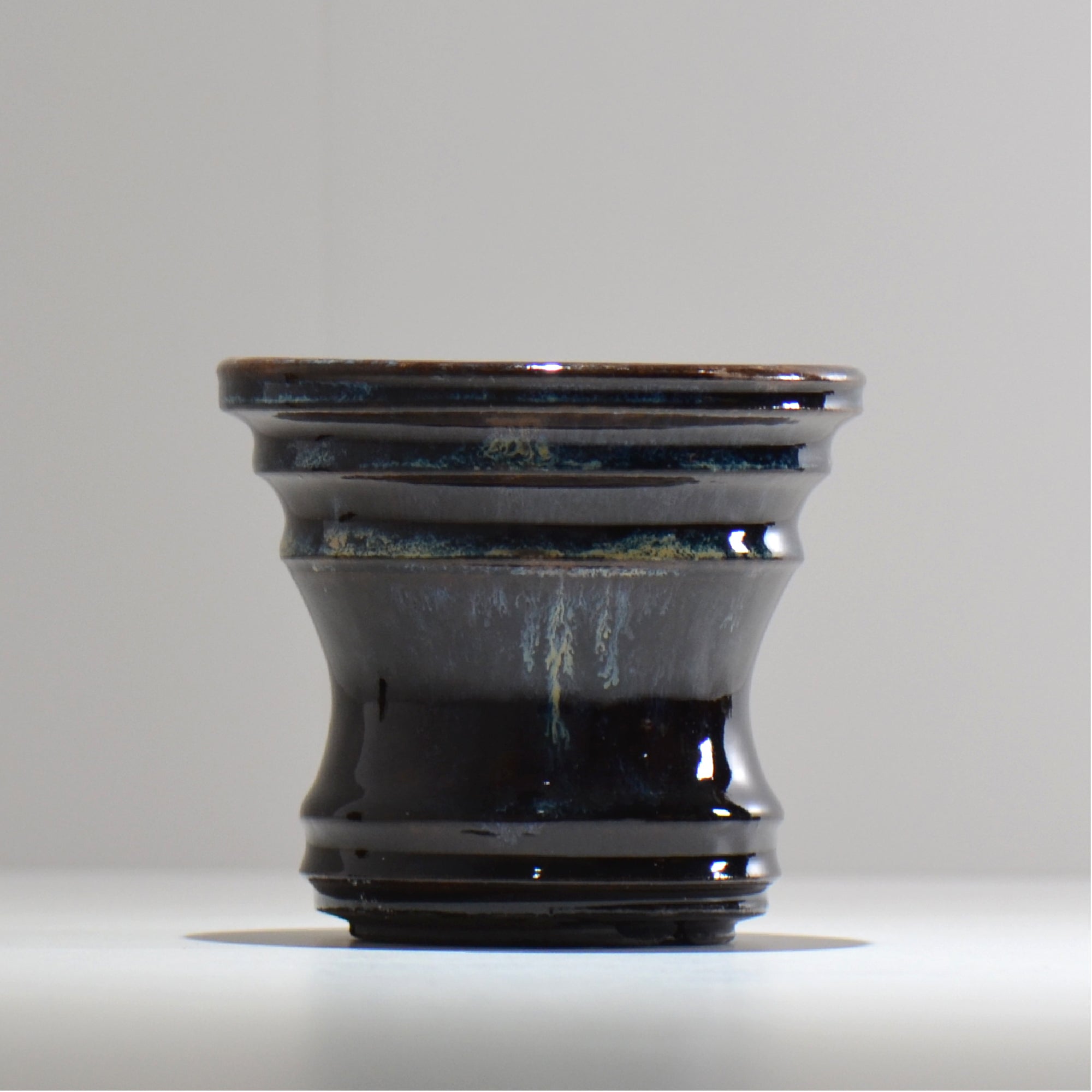 ヒノモトナツミ / 縁-ふち- / hn02_fc12_m / 約φ12.2cm / 植木鉢