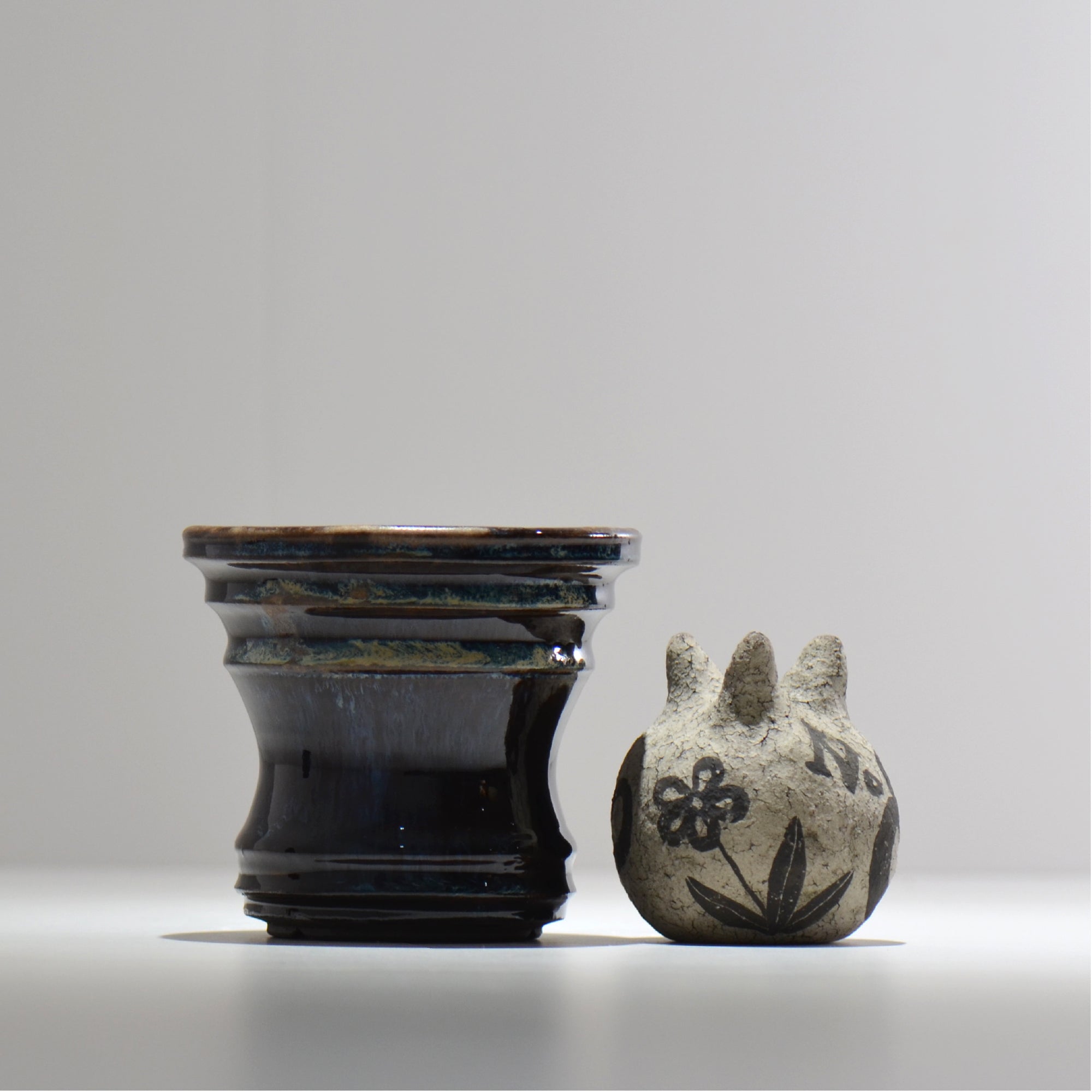 ヒノモトナツミ / 縁-ふち- / hn02_fc12_m / 約φ12.2cm / 植木鉢