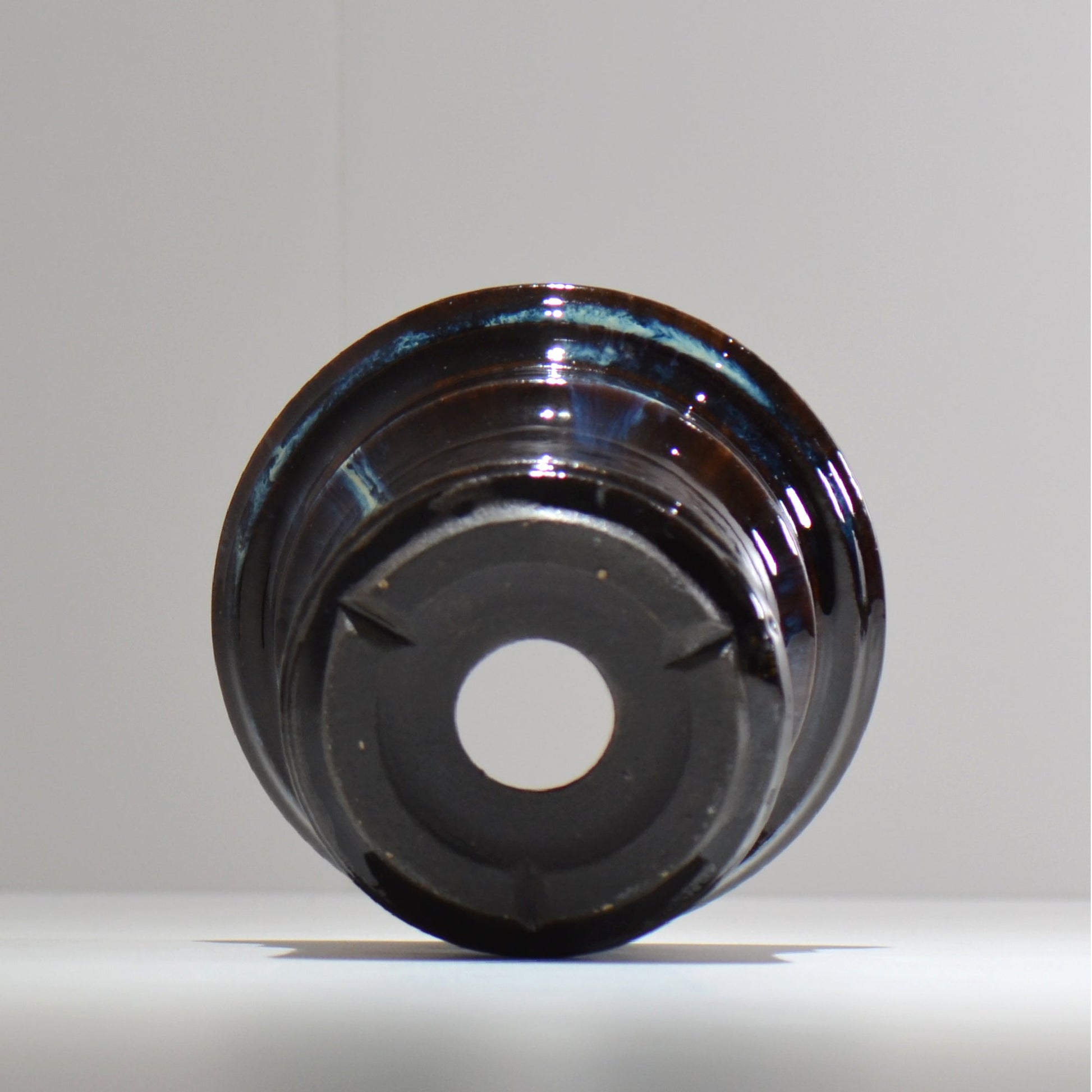 ヒノモトナツミ / 縁-ふち- / hn02_fc17_m / 約φ14.5cm / 植木鉢