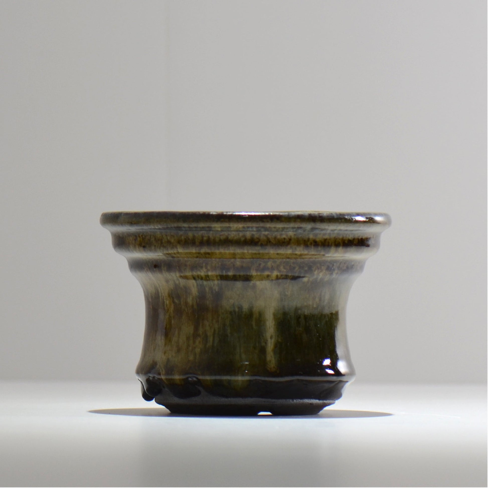ヒノモトナツミ / 鈍-にび- / hn02_nb11_m / 約φ13cm / 植木鉢