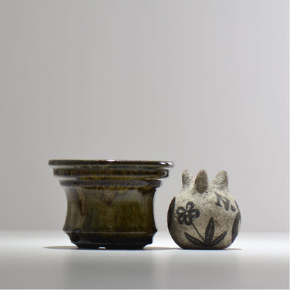 ヒノモトナツミ / 鈍-にび- / hn02_nb11_m / 約φ13cm / 植木鉢