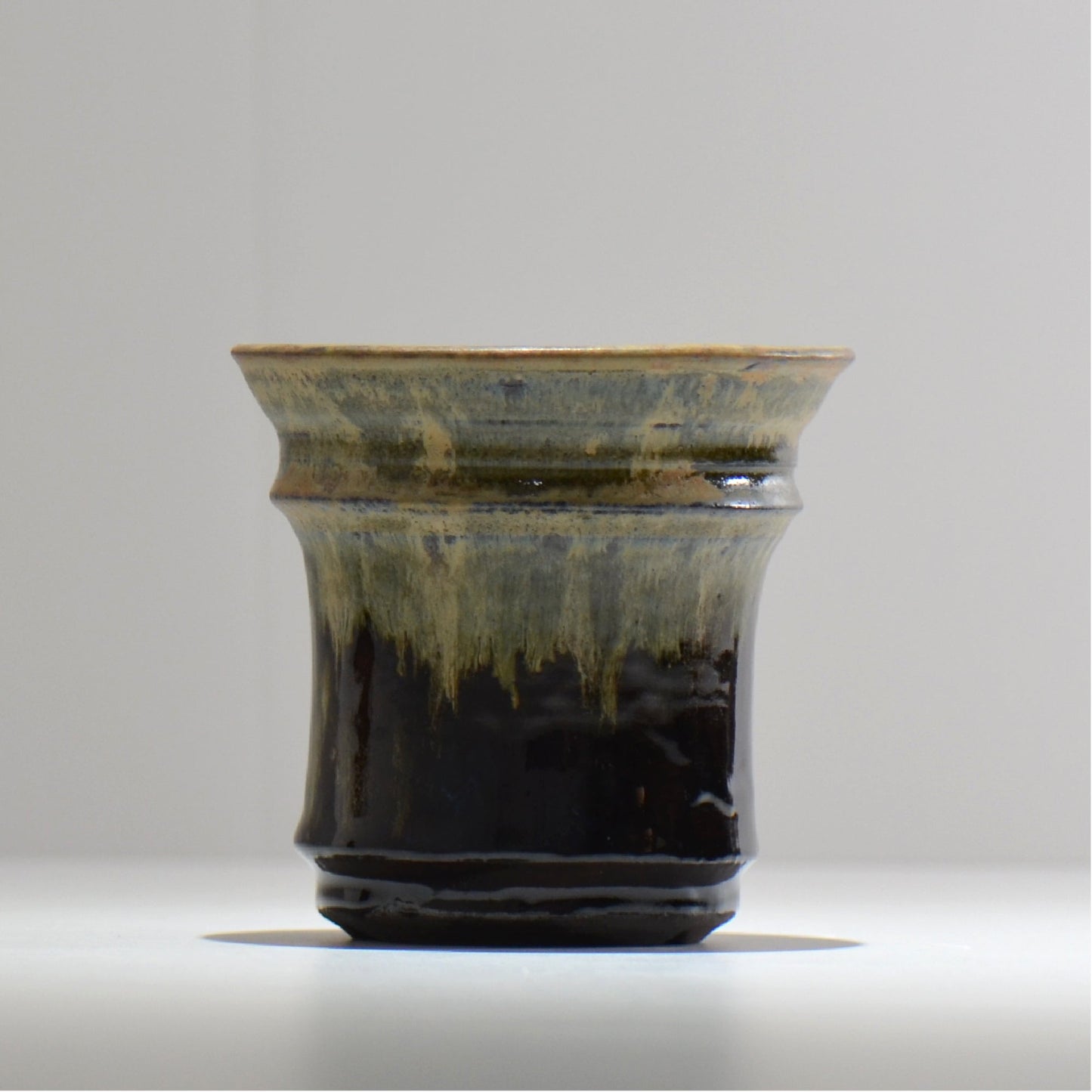 ヒノモトナツミ / 鈍-にび- / hn02_nb13_s / 約φ11.5cm / 植木鉢