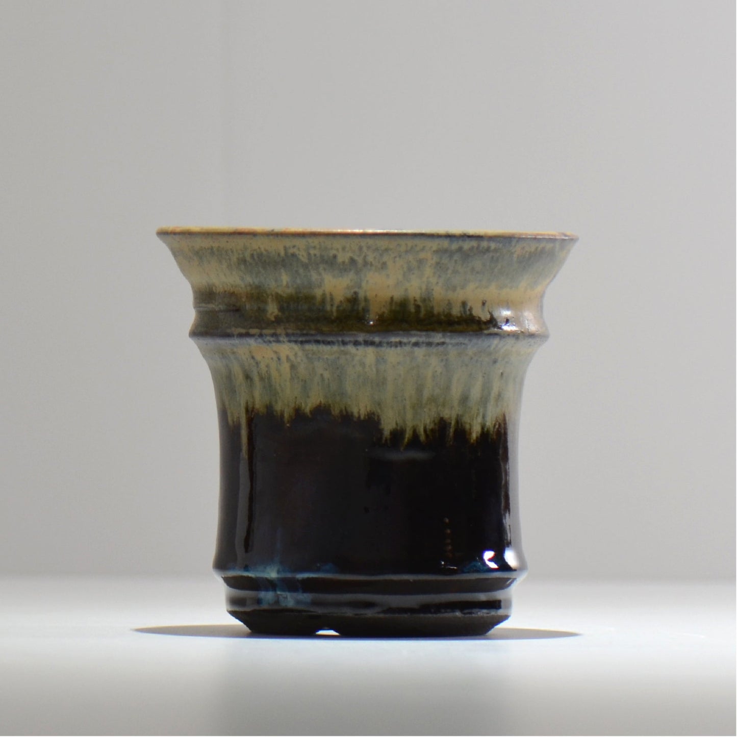 ヒノモトナツミ / 鈍-にび- / hn02_nb13_s / 約φ11.5cm / 植木鉢