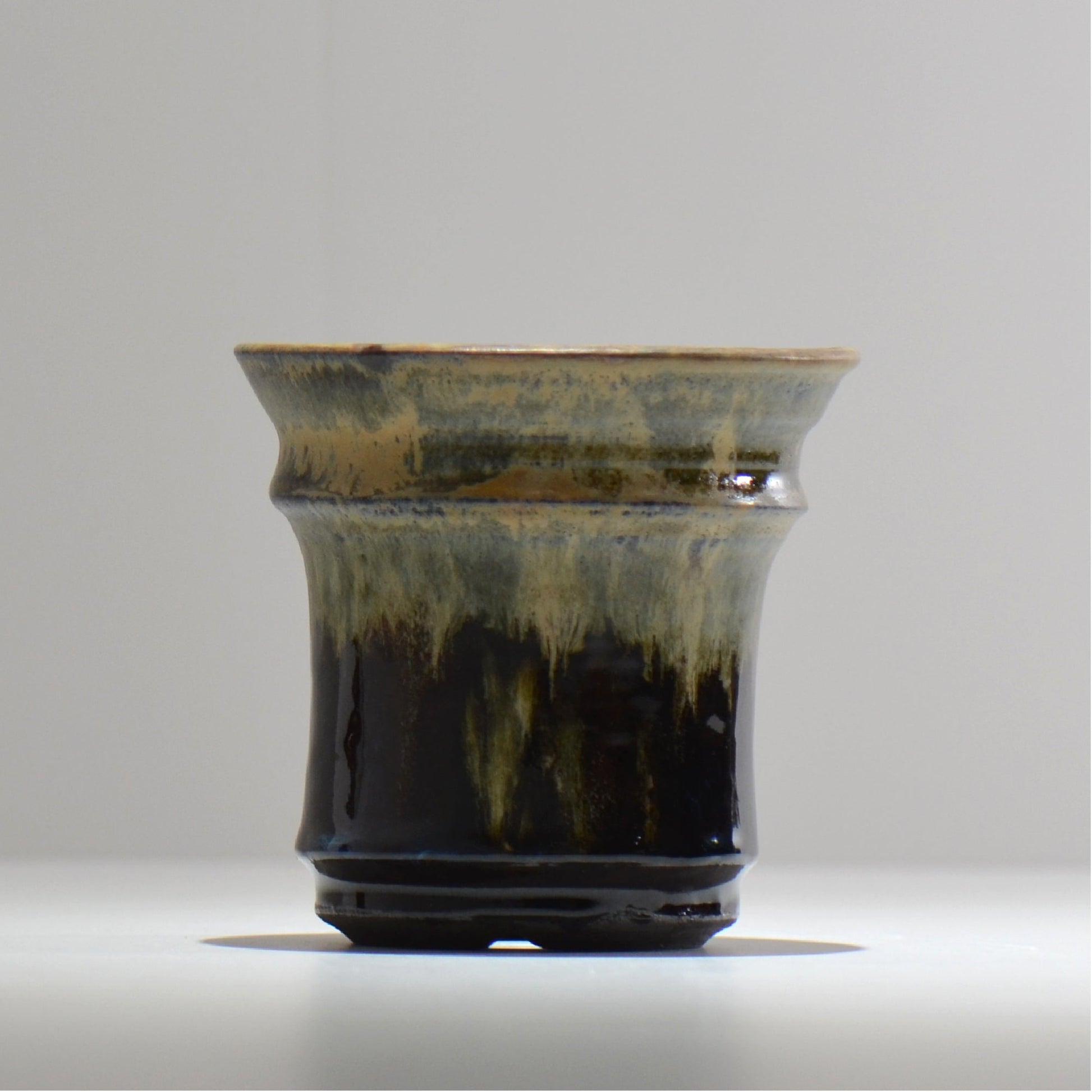 ヒノモトナツミ / 鈍-にび- / hn02_nb13_s / 約φ11.5cm / 植木鉢