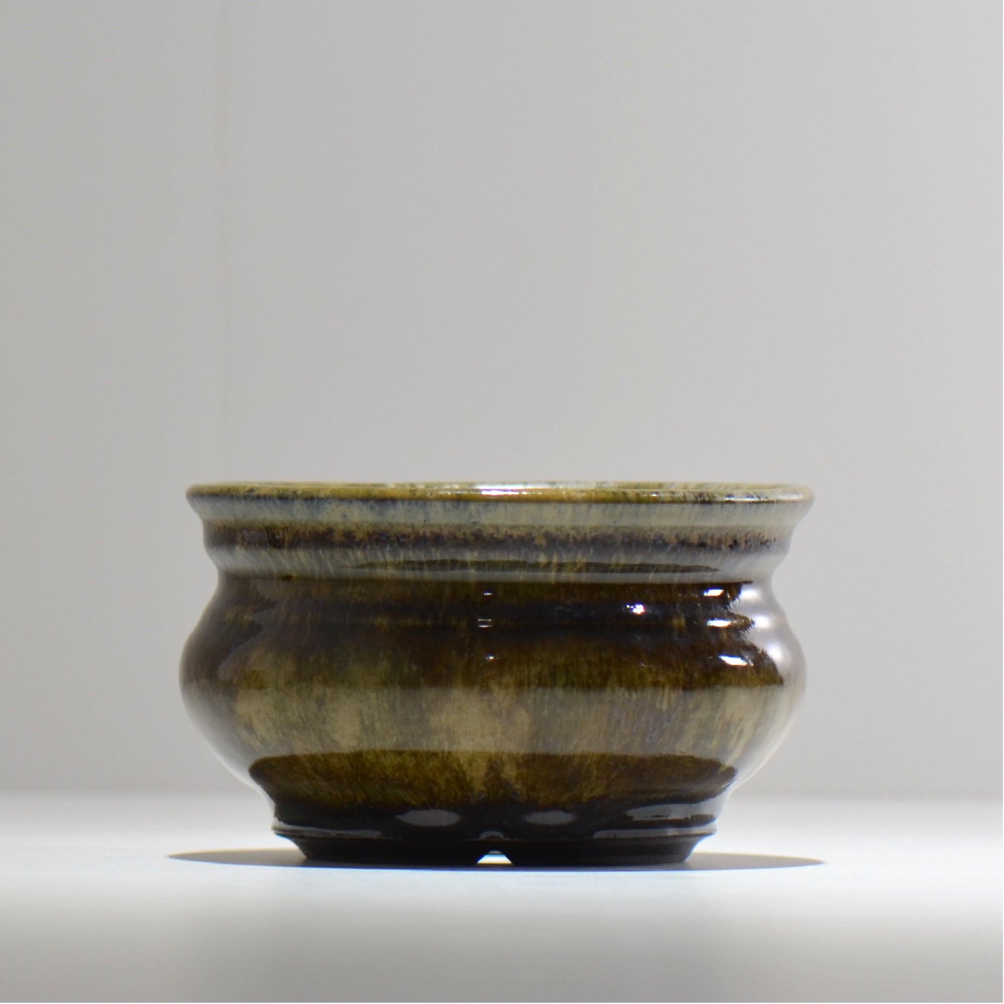 ヒノモトナツミ / 鈍-にび- / hn02_nb16_m / 約φ14cm / 植木鉢