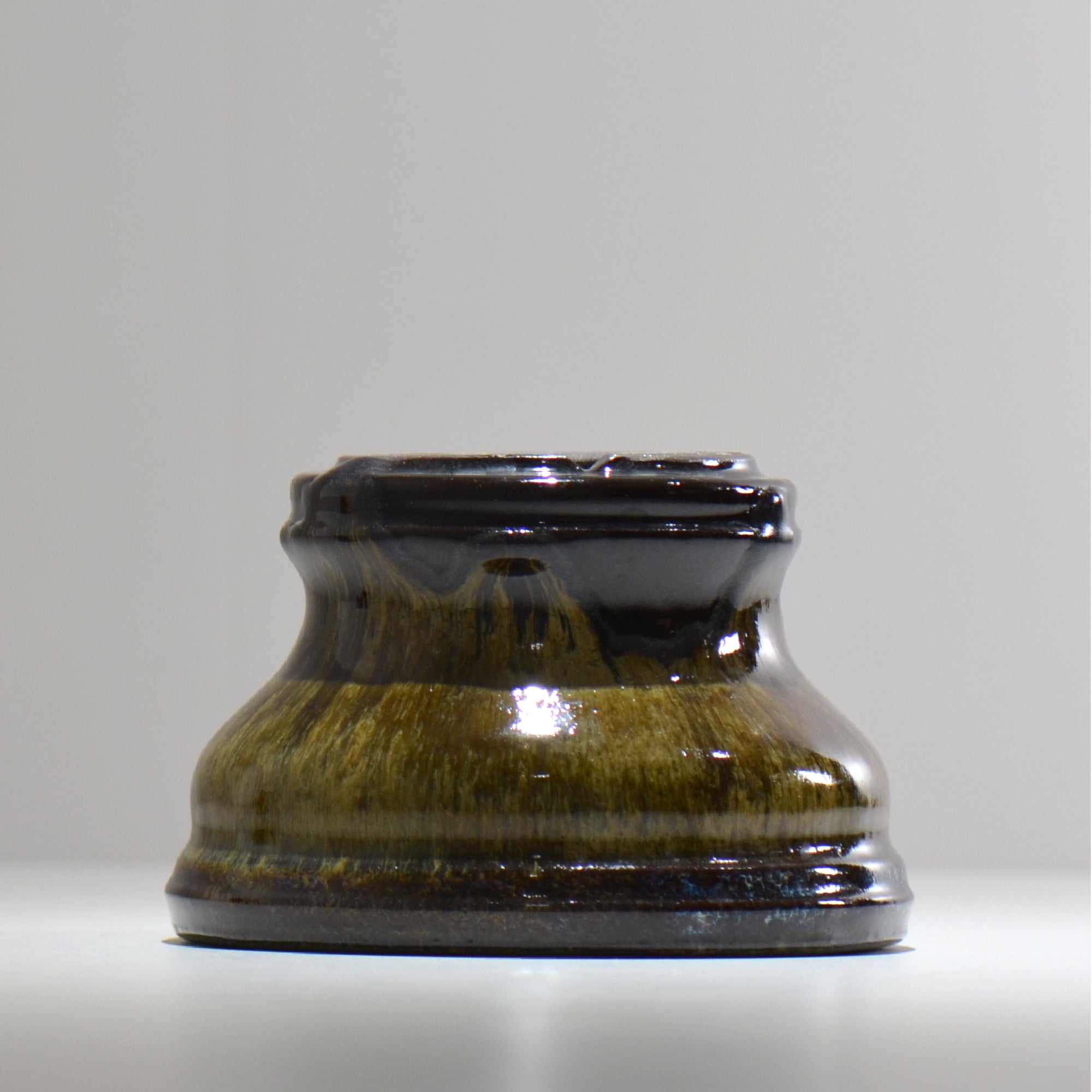 ヒノモトナツミ / 鈍-にび- / hn02_nb18_m / 約φ14.5cm / 植木鉢