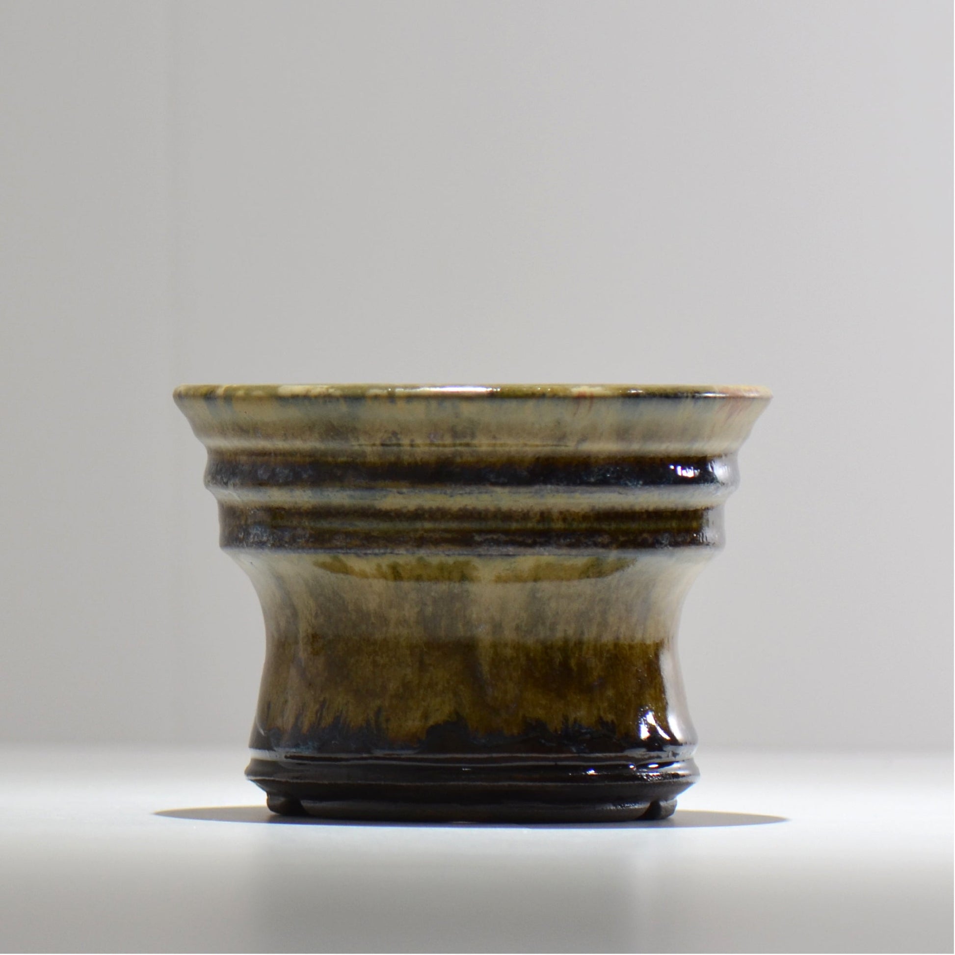 ヒノモトナツミ / 鈍-にび- / hn02_nb23_m / 約φ14.5cm / 植木鉢