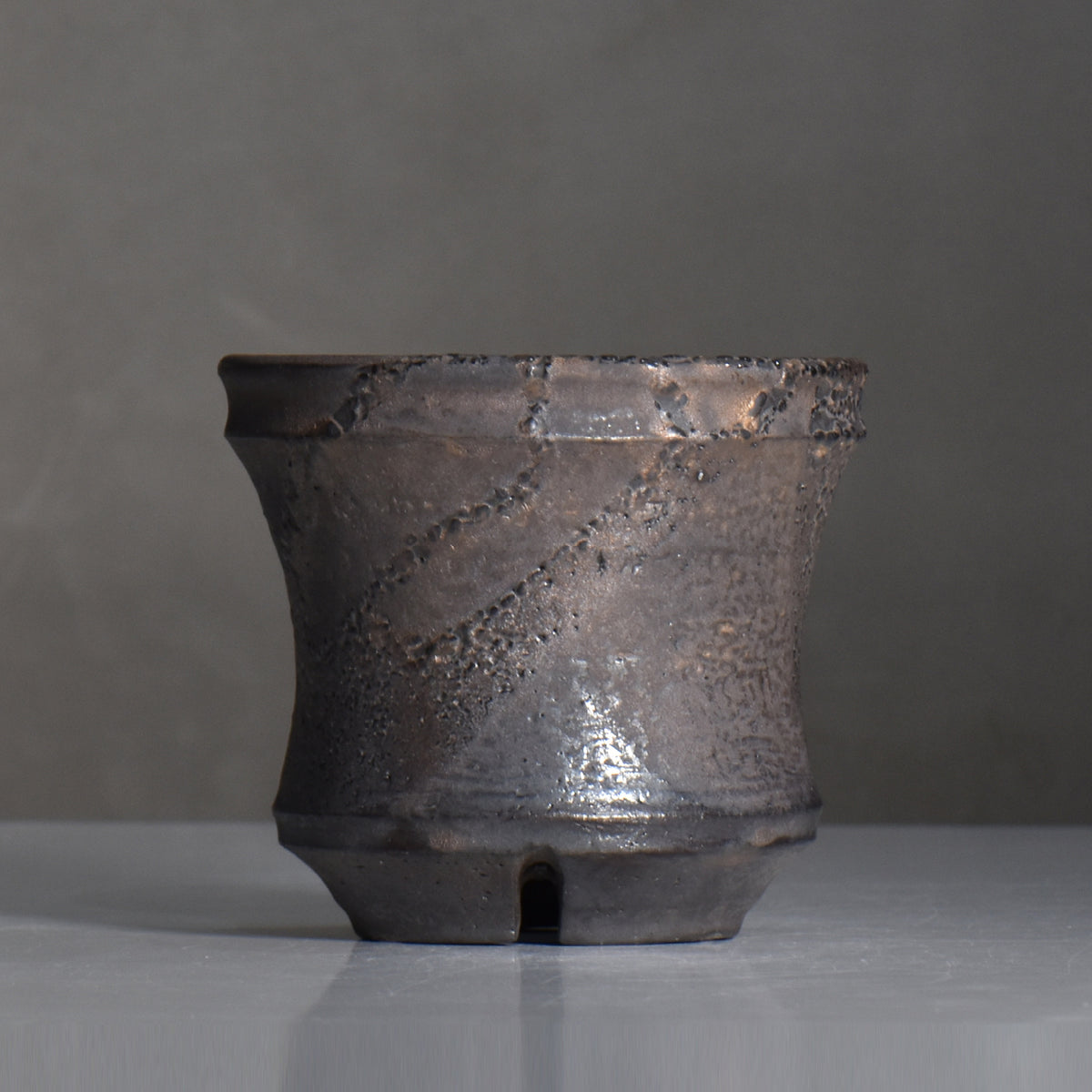 穂髙隆児 / 曙 -あけぼの- /hr2_akbn01_m/ 約φ12.5cm / 植木鉢