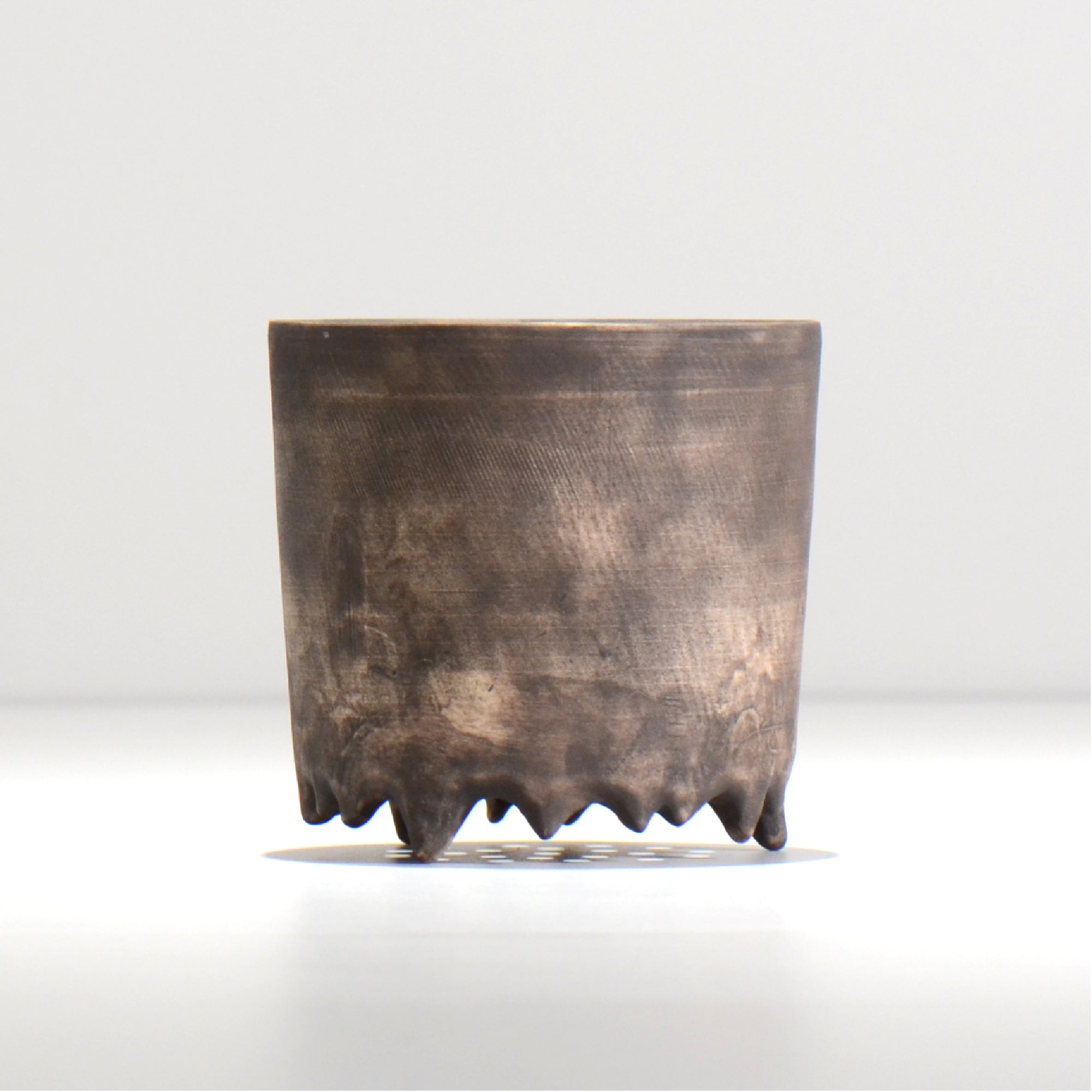 陶芸家イカンソク / ik_015 / 約φ8.9cm / 植木鉢