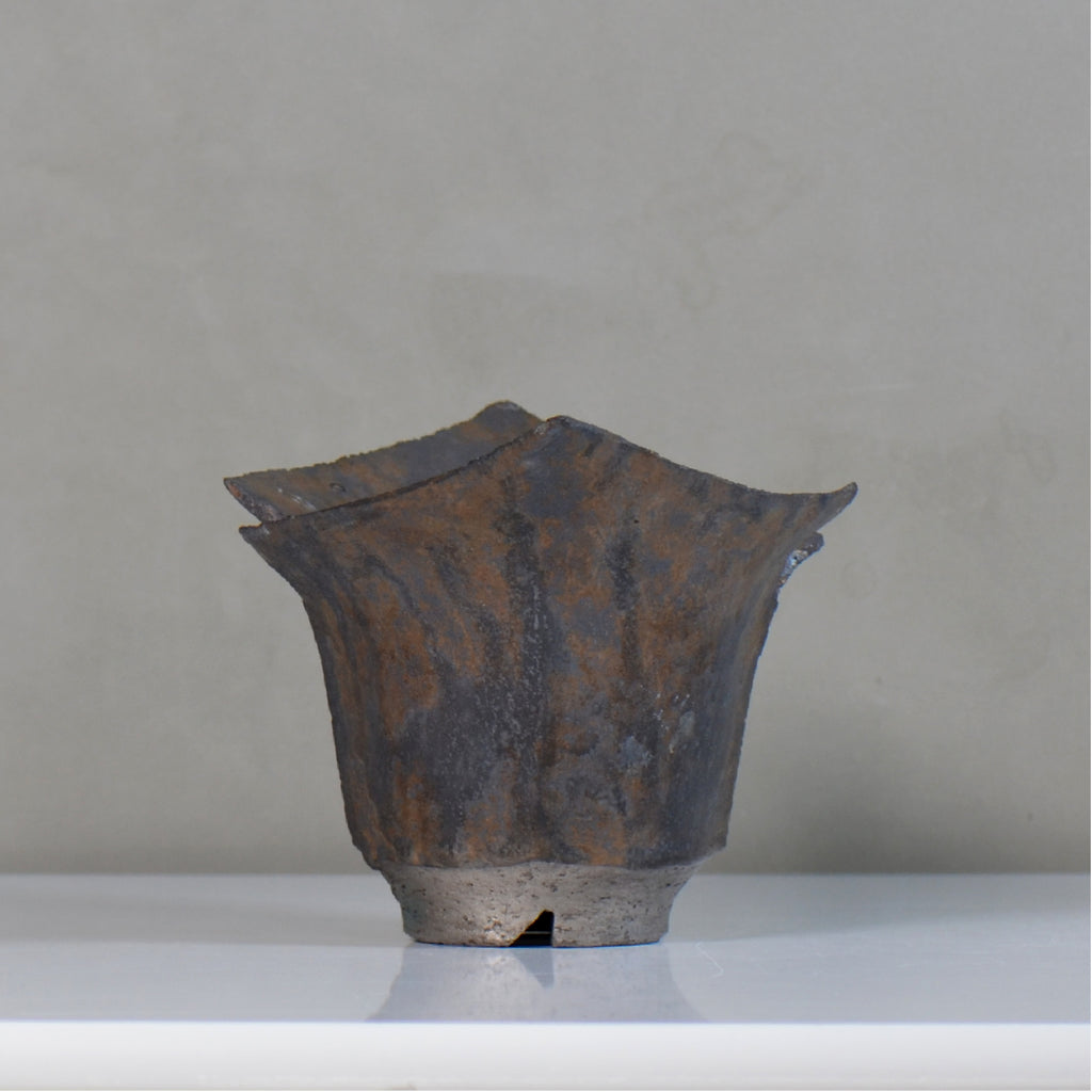 飯沼耕市 / 銹折鉢 / ik_so02_xl /長辺 約21cm/ 内径約φ10cm / 植木鉢
