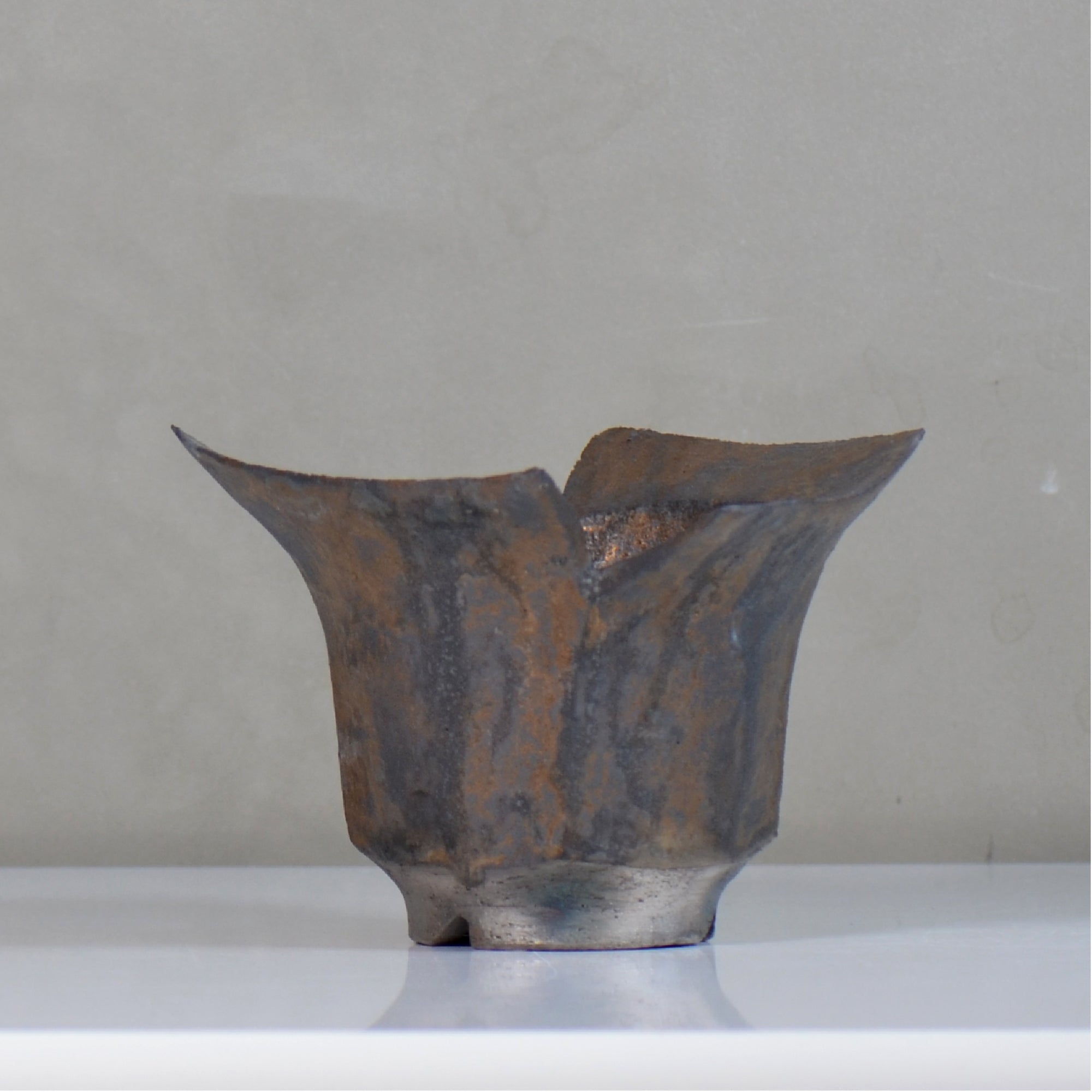 飯沼耕市 / 銹折鉢 / ik_so03_l /長辺 約17.3cm/ 内径約φ10.5cm / 植木鉢