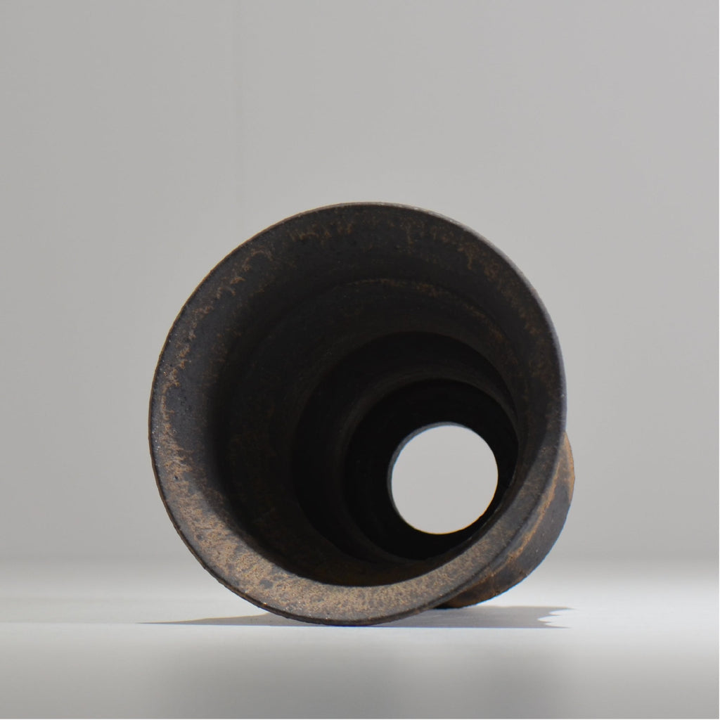 I - moniee / KUROKINUN/ im_kk08_m / 約 φ14.8cm / 植木鉢