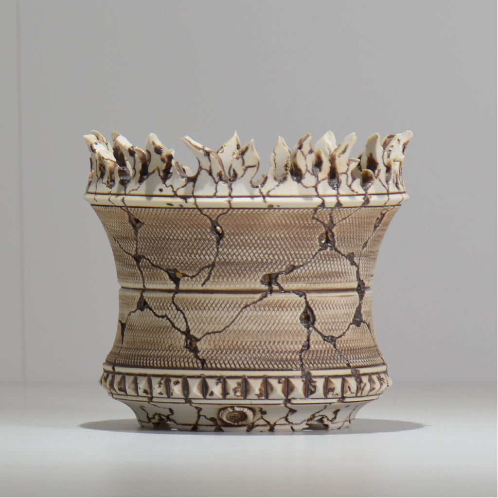 陶房Kibi / Flames var.devastating
/ itk1_fr01_l / 約 φ15.5cm / 植木鉢