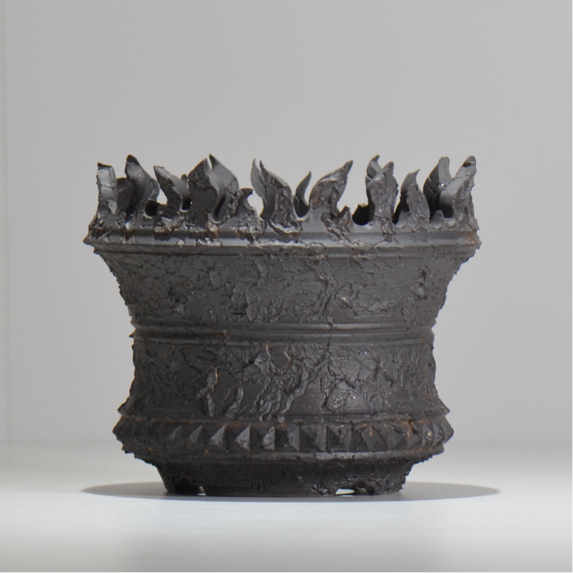 陶房Kibi / Flames var.devastating / itk1_fr02_l / 約 φ15.5cm / 植木鉢