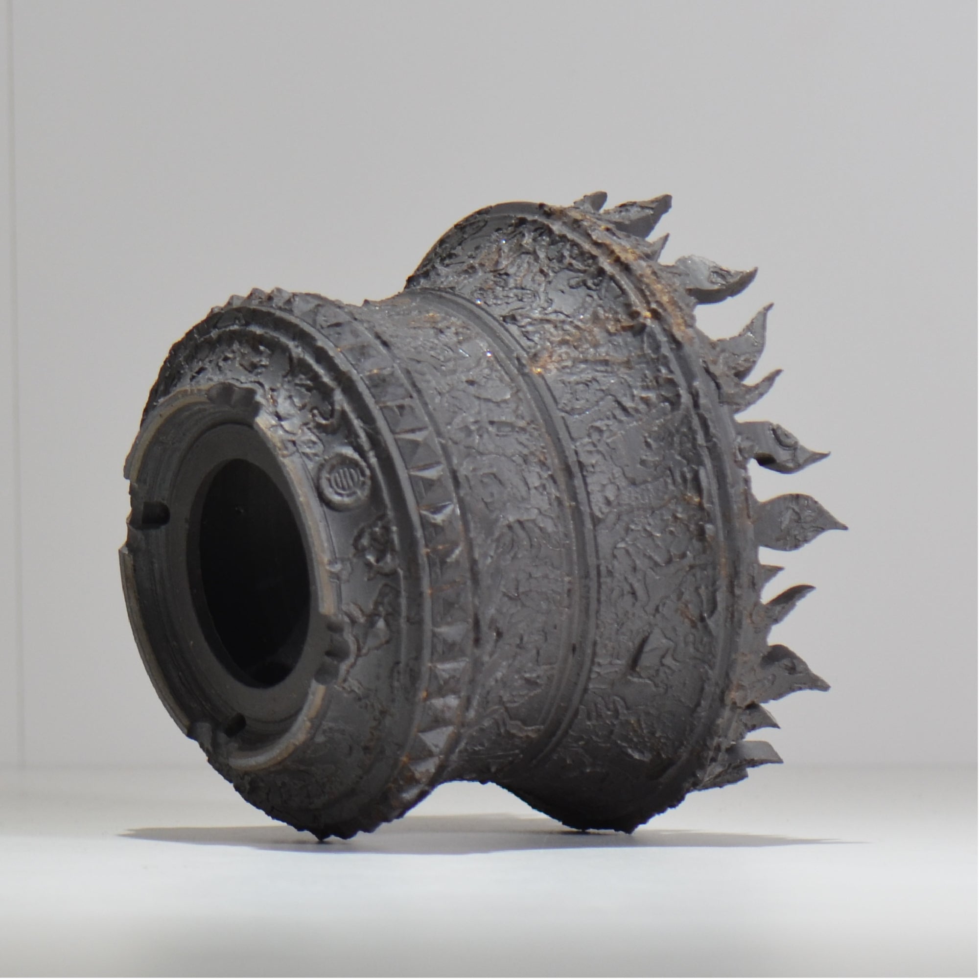 陶房Kibi / Flames var.devastating / itk1_fr02_l / 約 φ15.5cm / 植木鉢