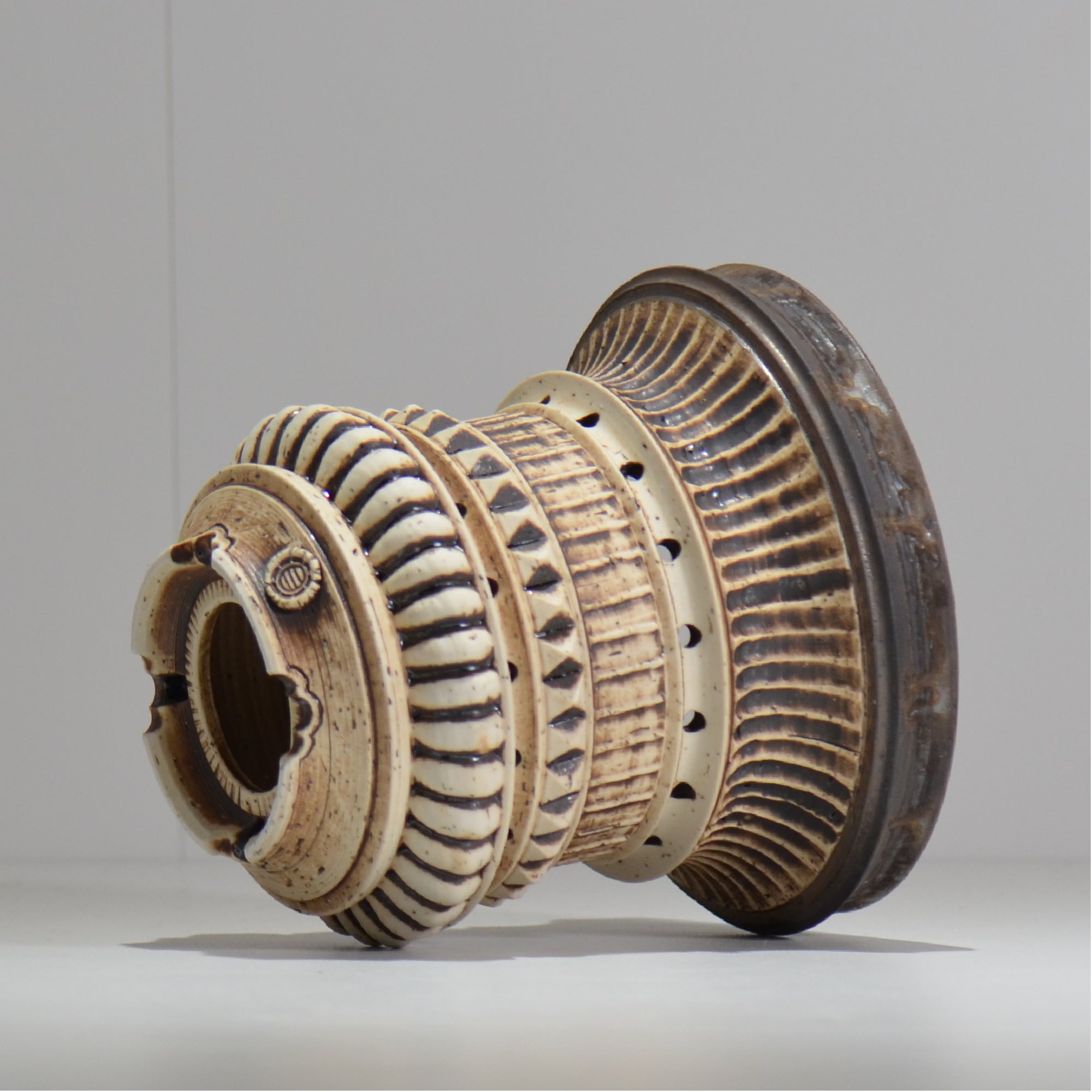 陶房Kibi / Skull type / itk1_sk03_m / 約 φ15cm / 植木鉢