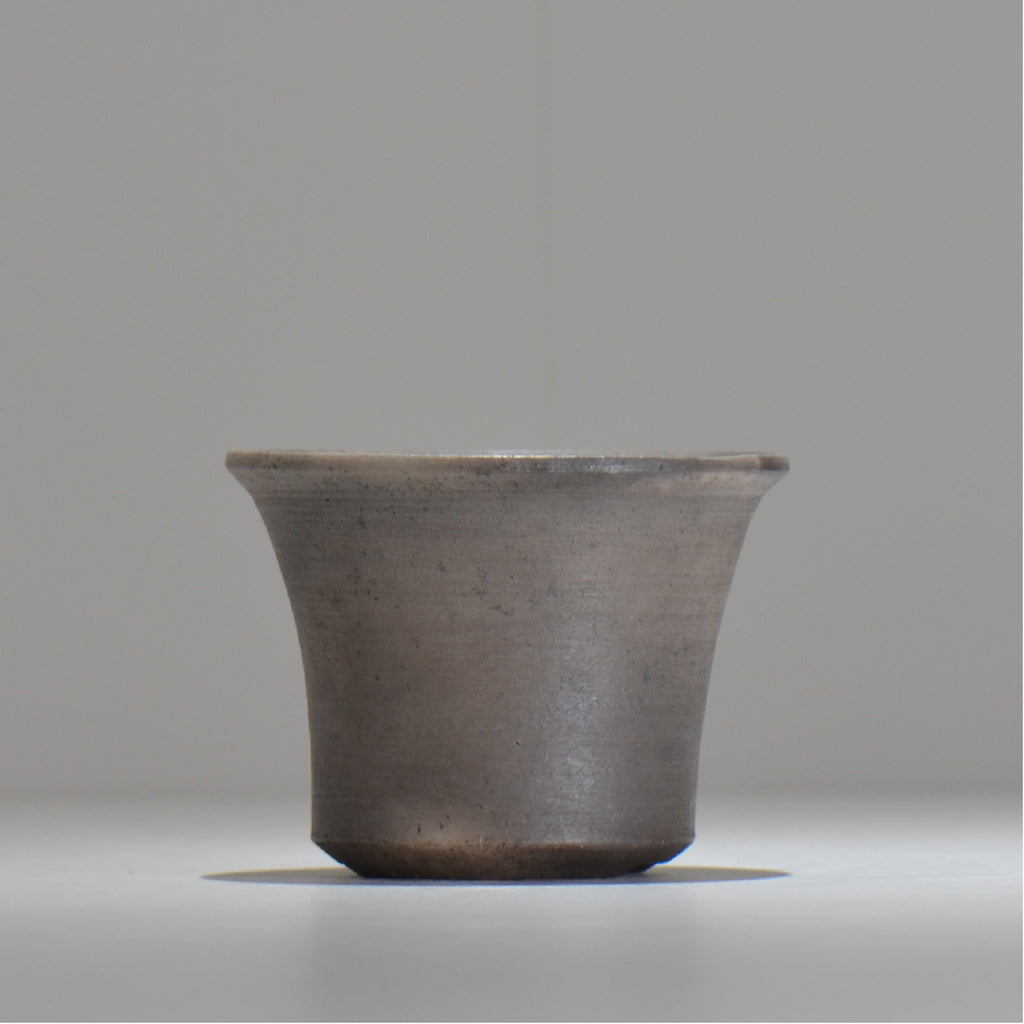 齋藤研一 / 銀黒 / ken2_bl005/ 約φ11.7cm / 植木鉢