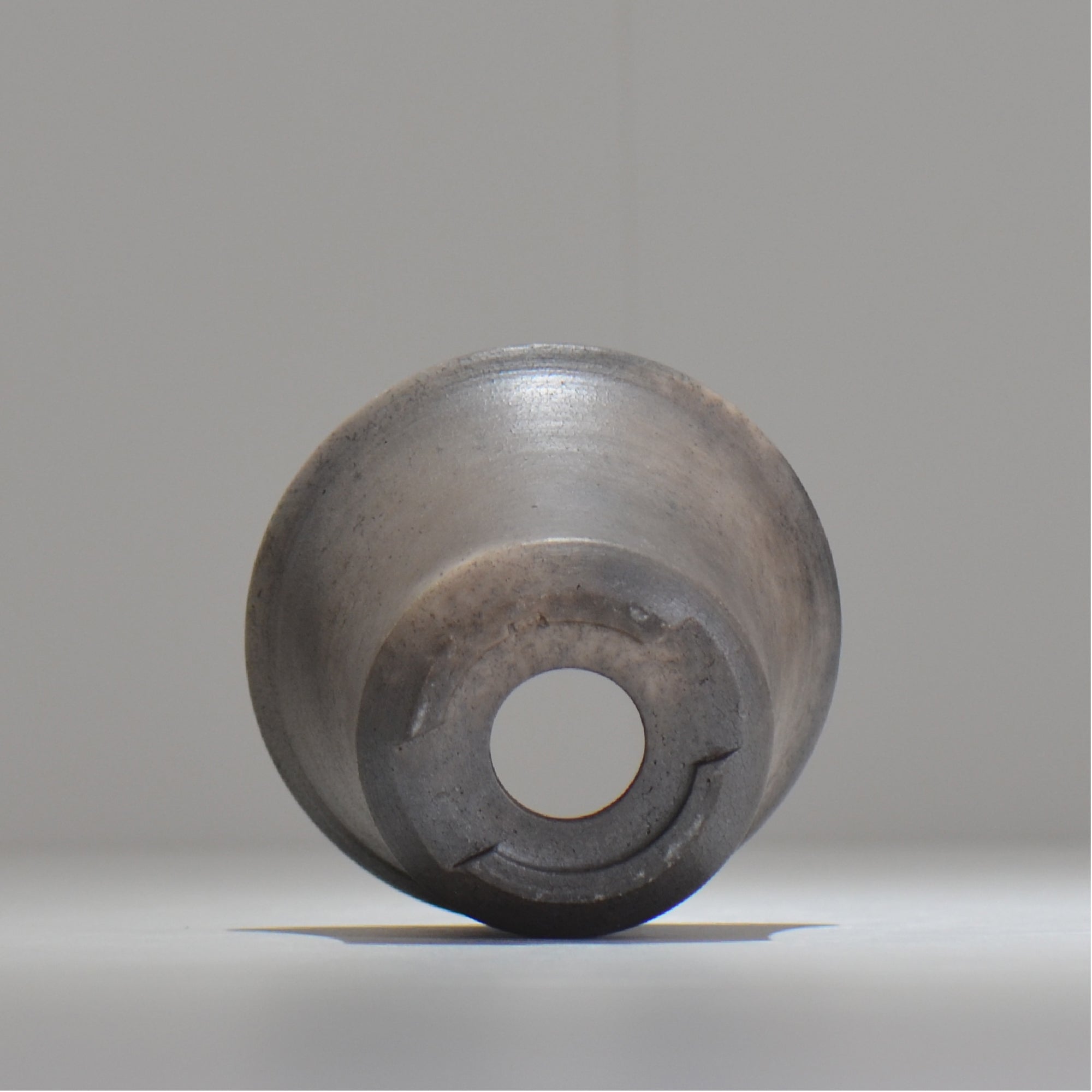 齋藤研一 / 銀黒 / ken2_bl005/ 約φ11.7cm / 植木鉢